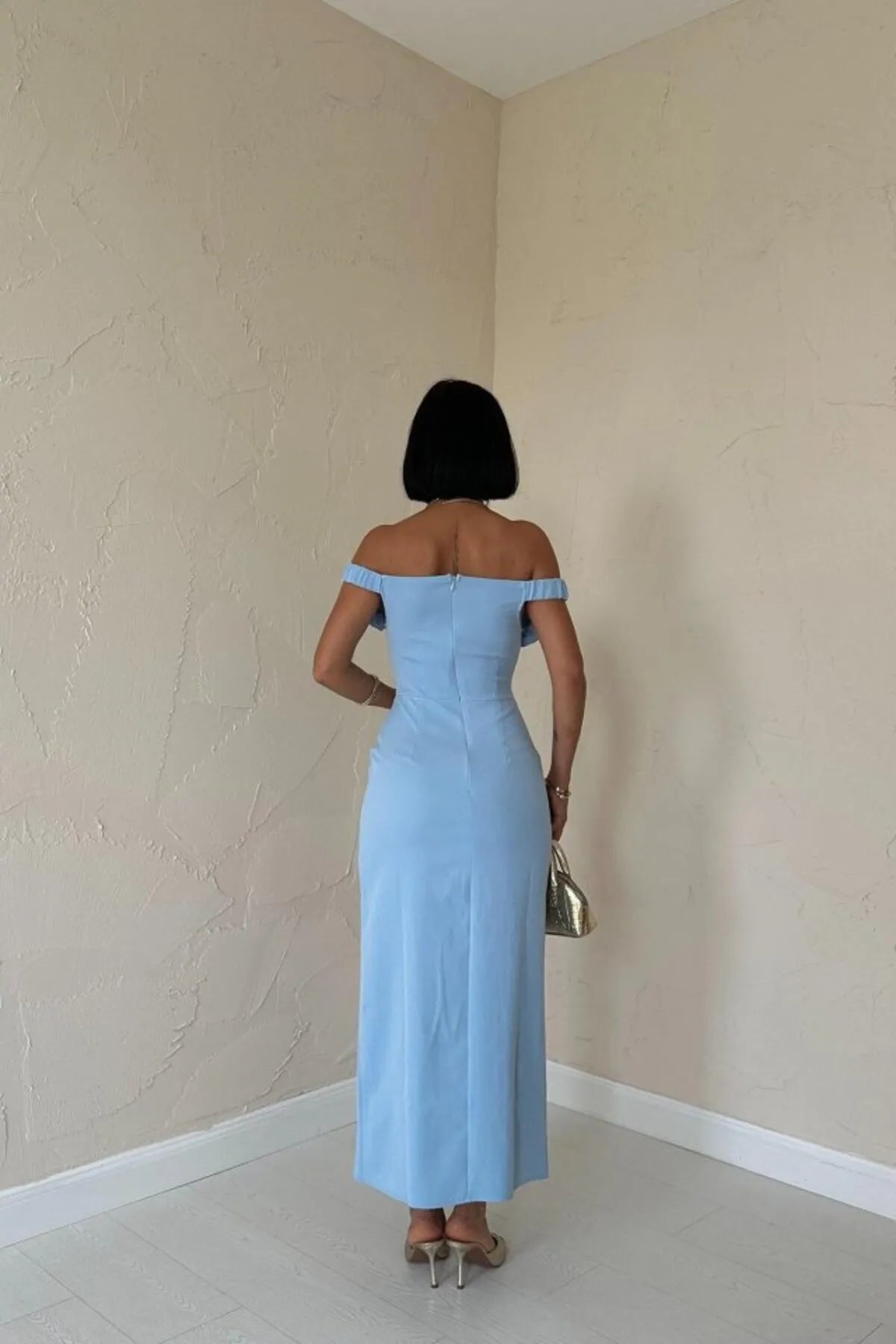 Blue Madonna Collar Rose Detailed Dress