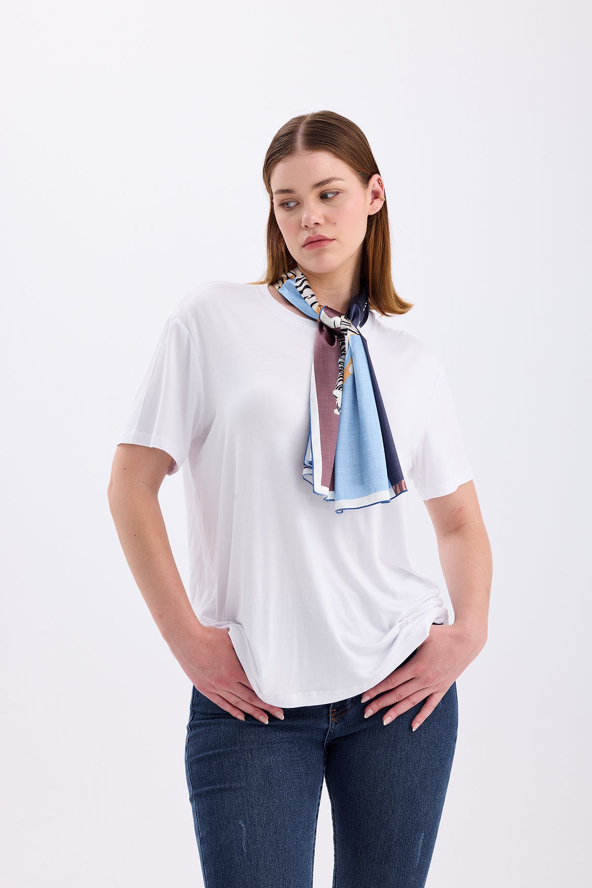 Tiger Scarf Detailed Tshirt White