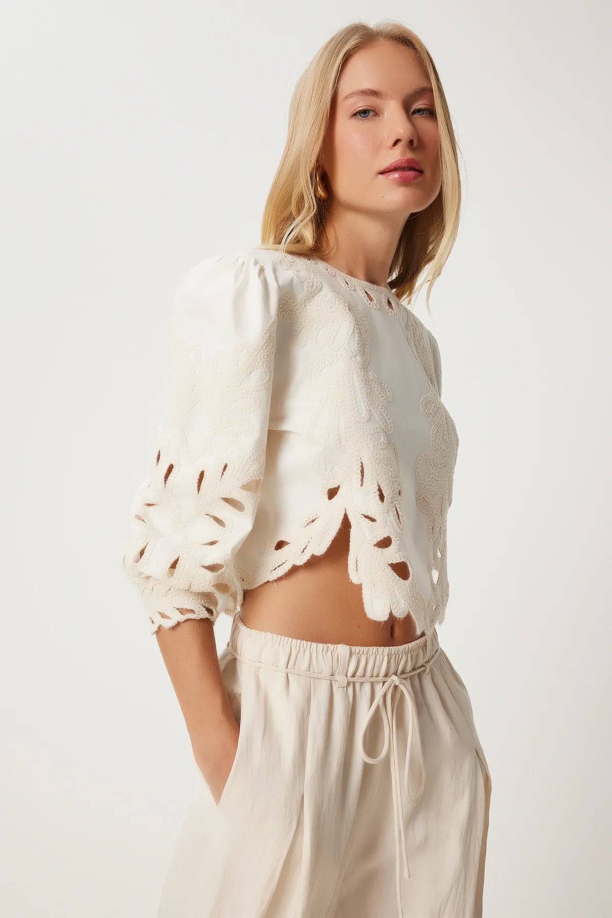 Balloon Sleeve Zippered Crop Blouse