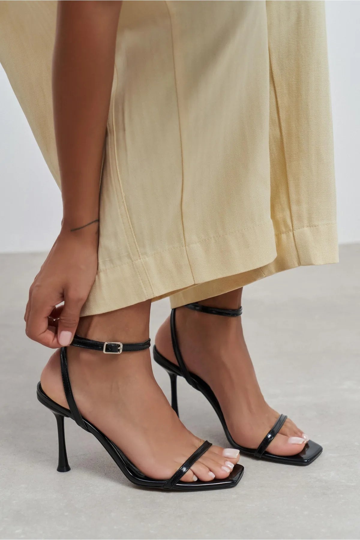 TAKI BLACK PATENT ANKLE STRAP DETAIL HIGH HEEL WOMEN’S SHOES
