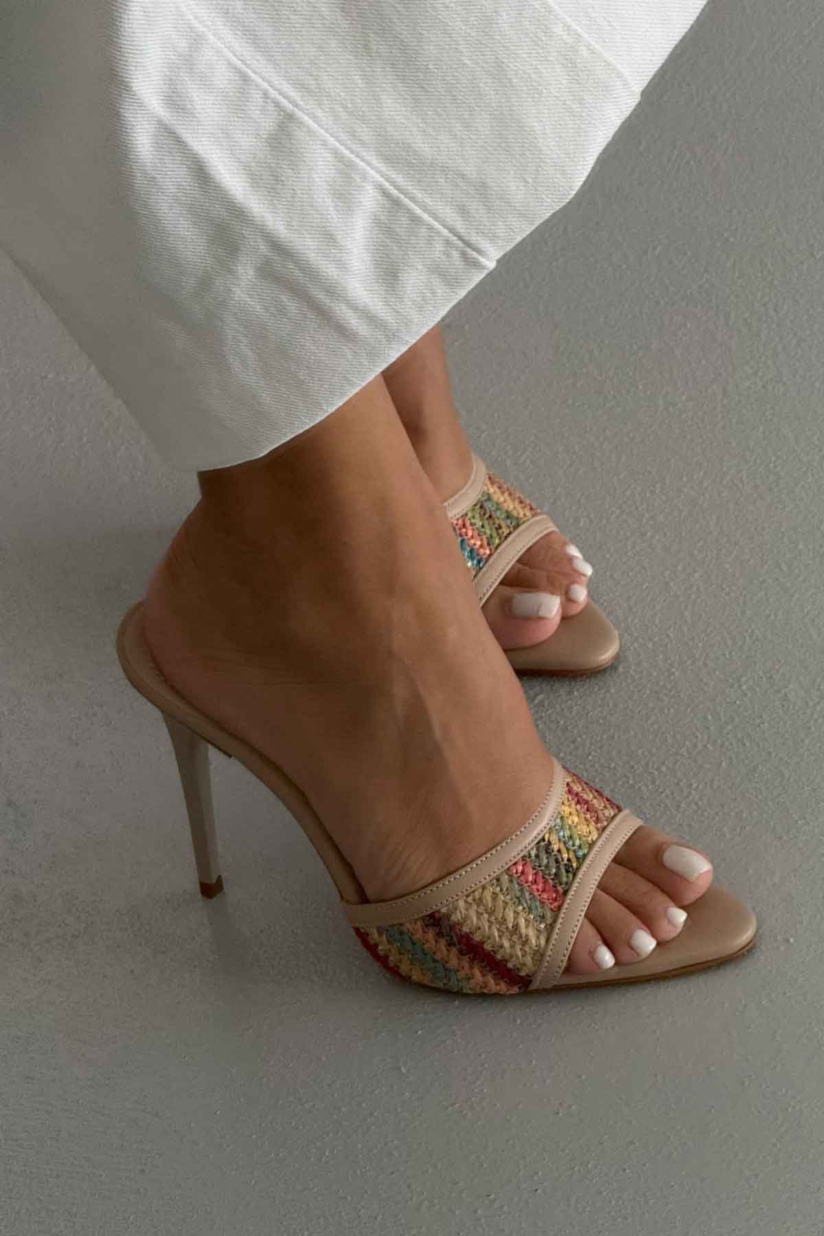 Ruche Straw Detail Colorful Straw Beige Slippers