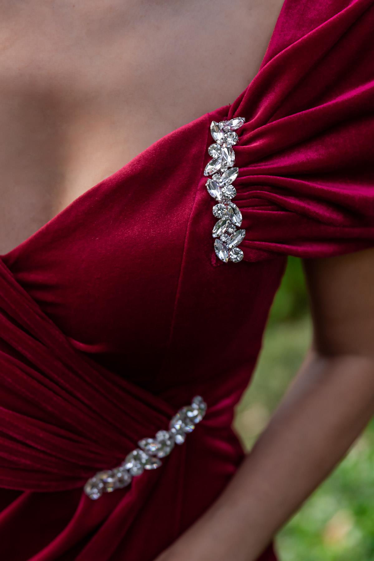 Shoulder Design Stone Evening Dress - CLARET