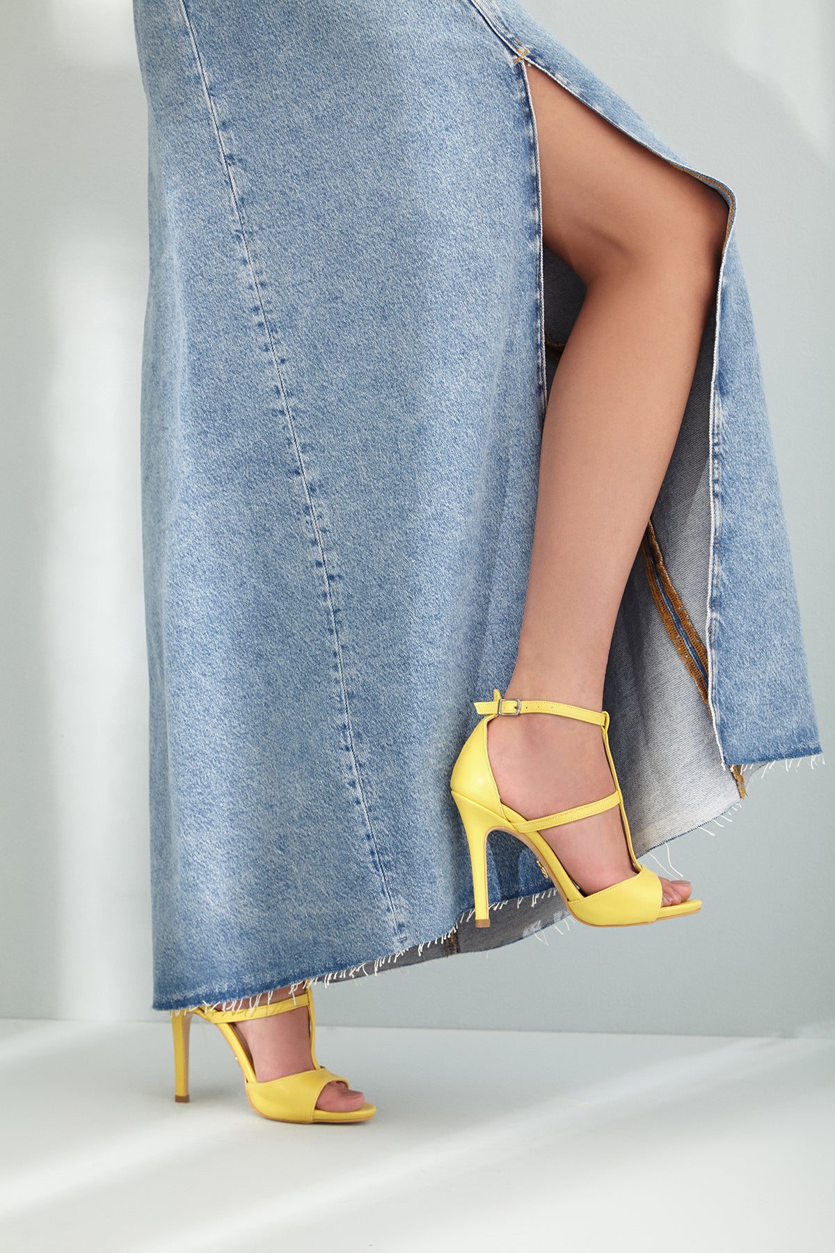 Filika Yellow Matte Heel Shoes