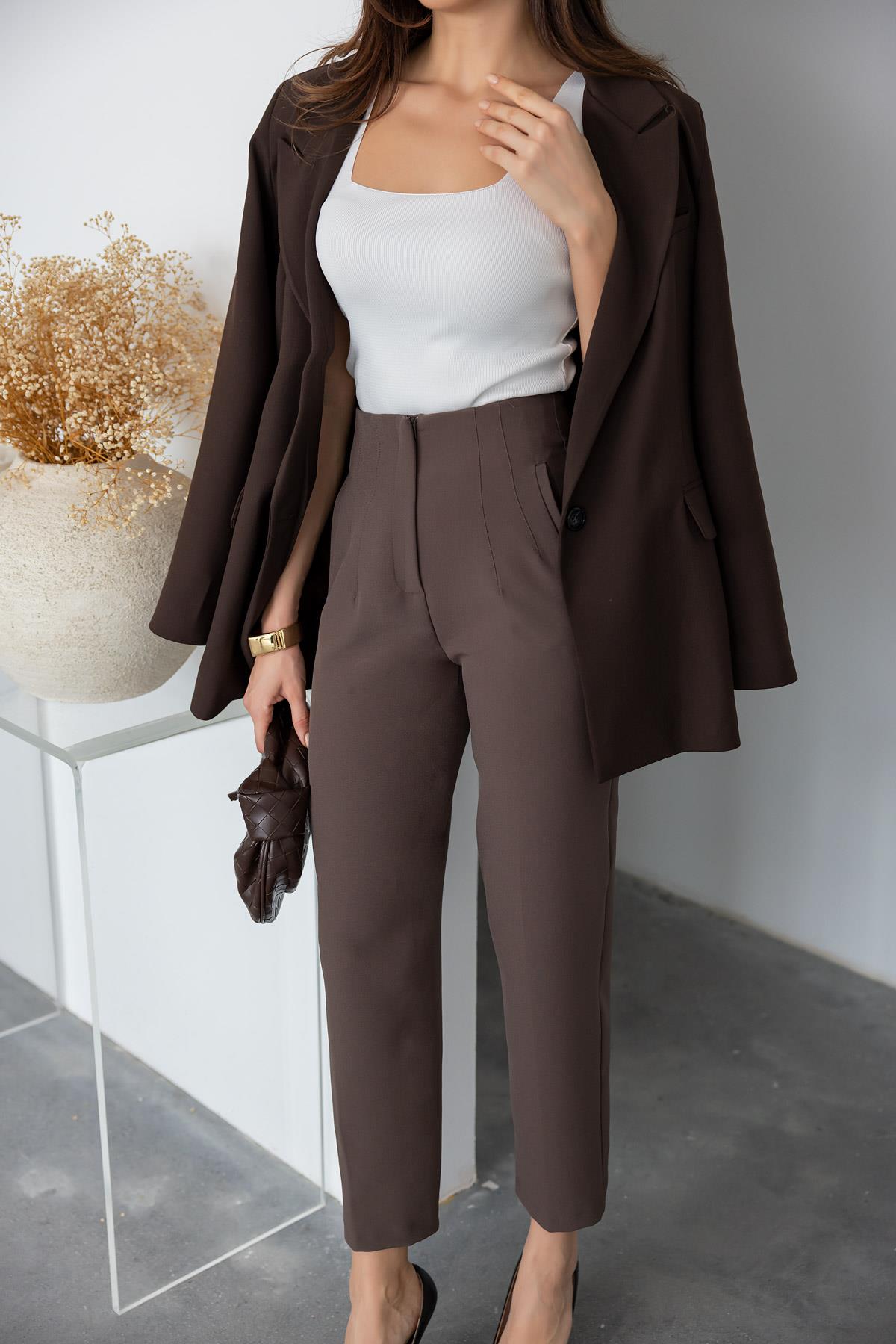 Darted Classic Trousers - BROWN