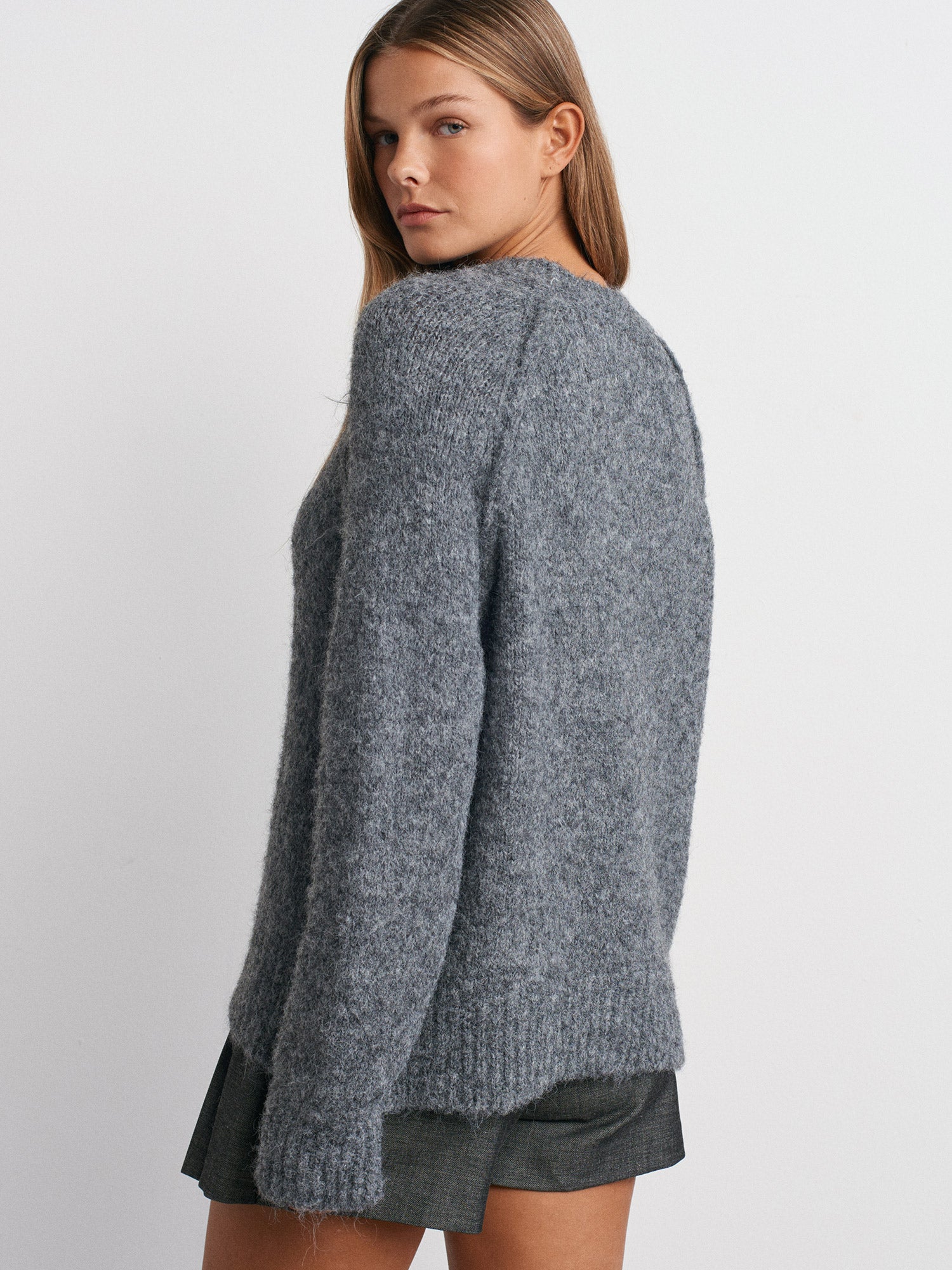 Crew Neck Stitch Detailed Knitwear Sweater-Fume