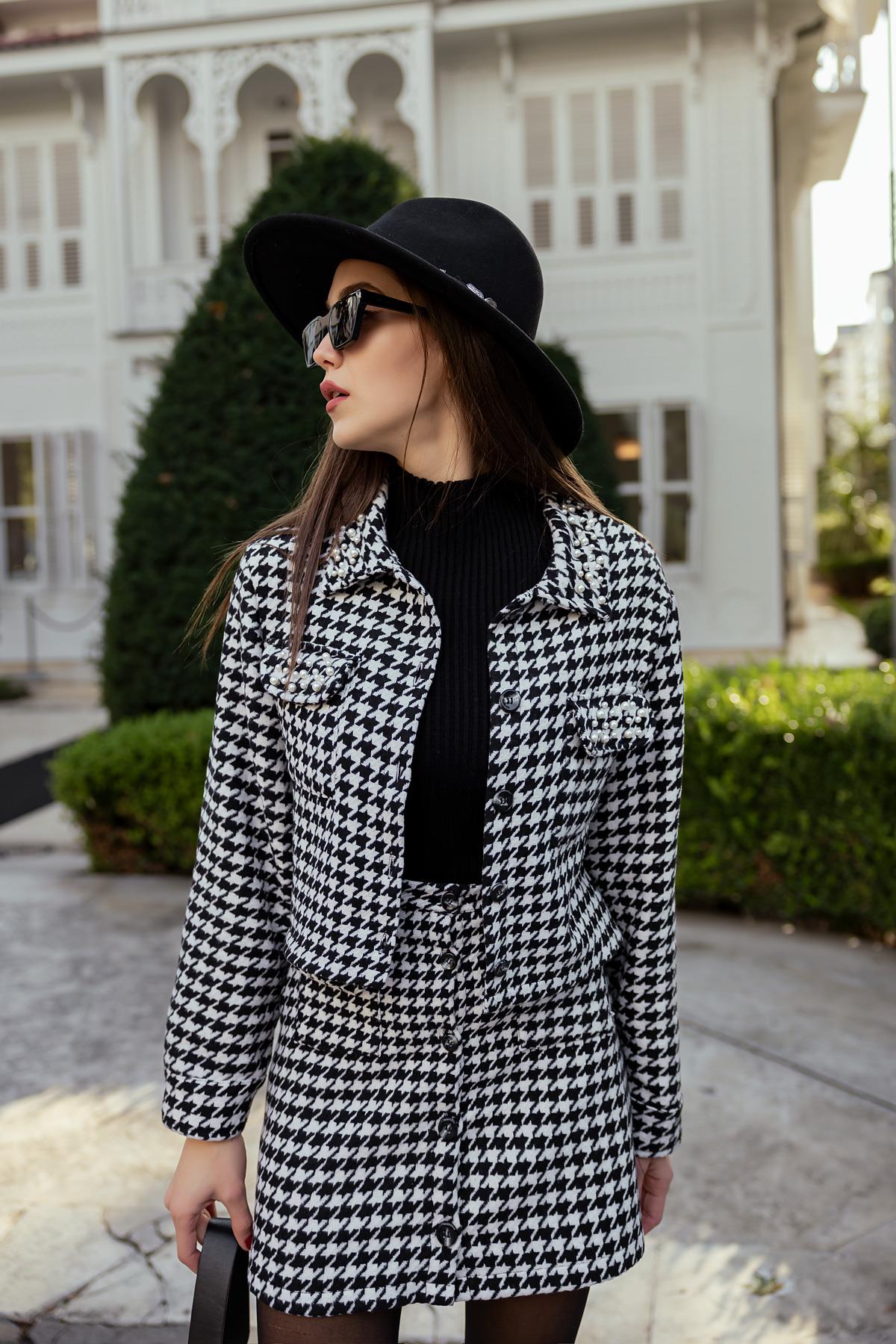 Pearl Embroidered Houndstooth Jacket - BLACK