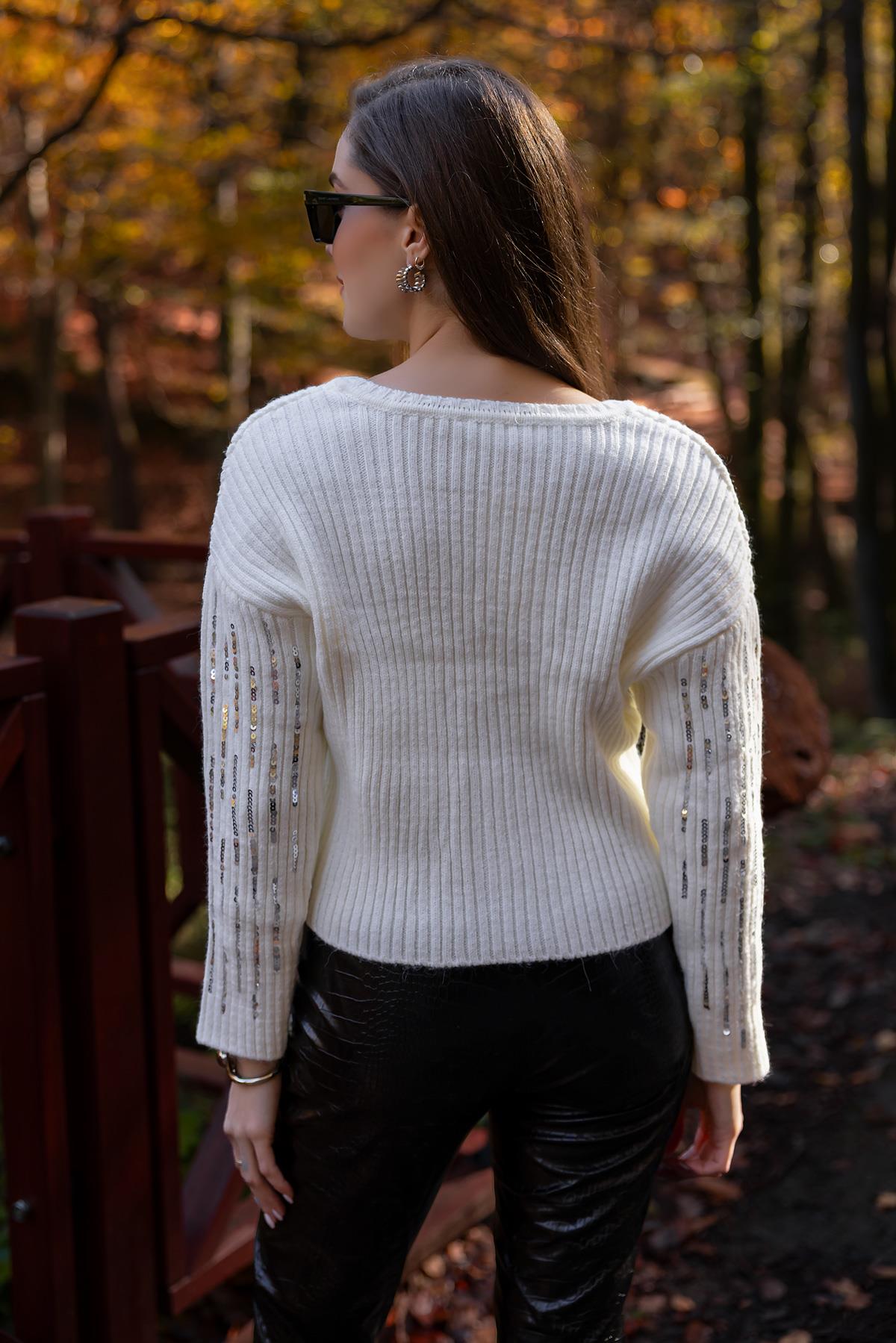 Sequined Knit Sweater - CREAM