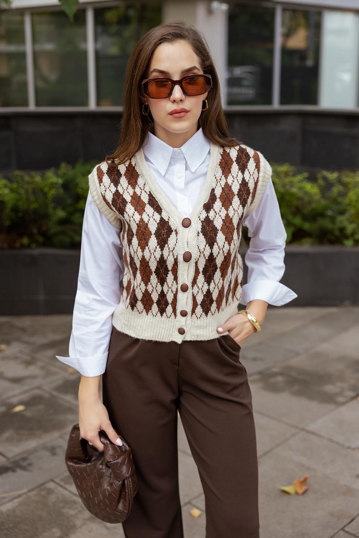 Shirt Detailed Sweater - CREAM