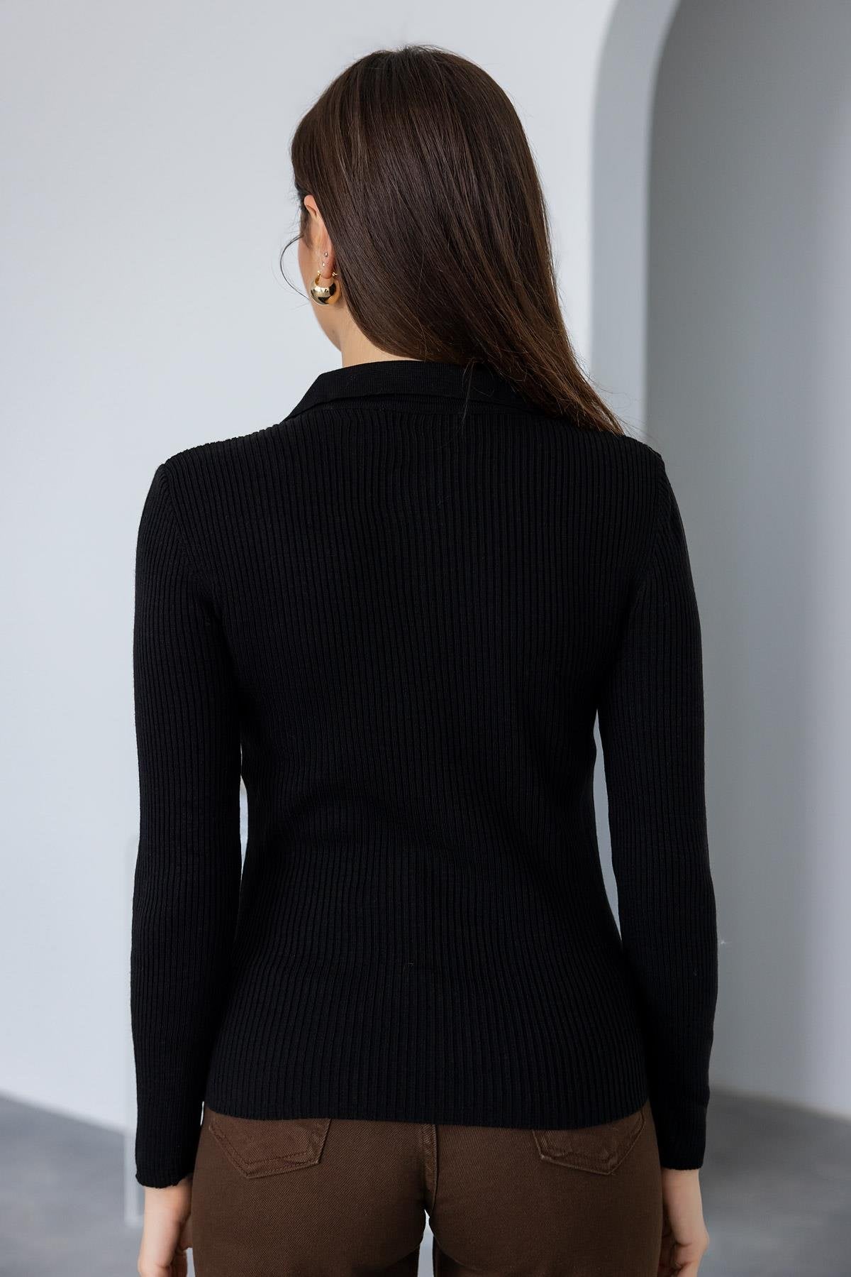 Button Closure Sweater - BLACK