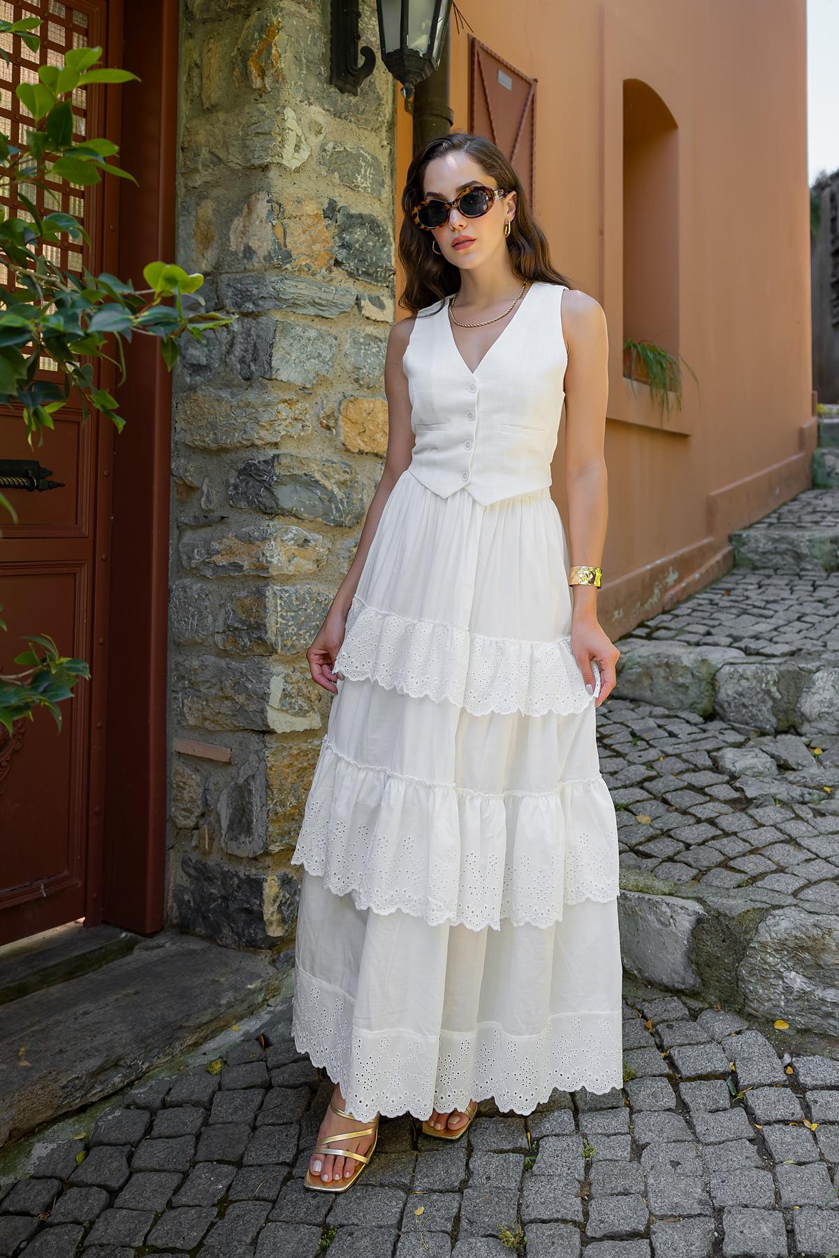 Embroidered Layered Skirt - WHITE