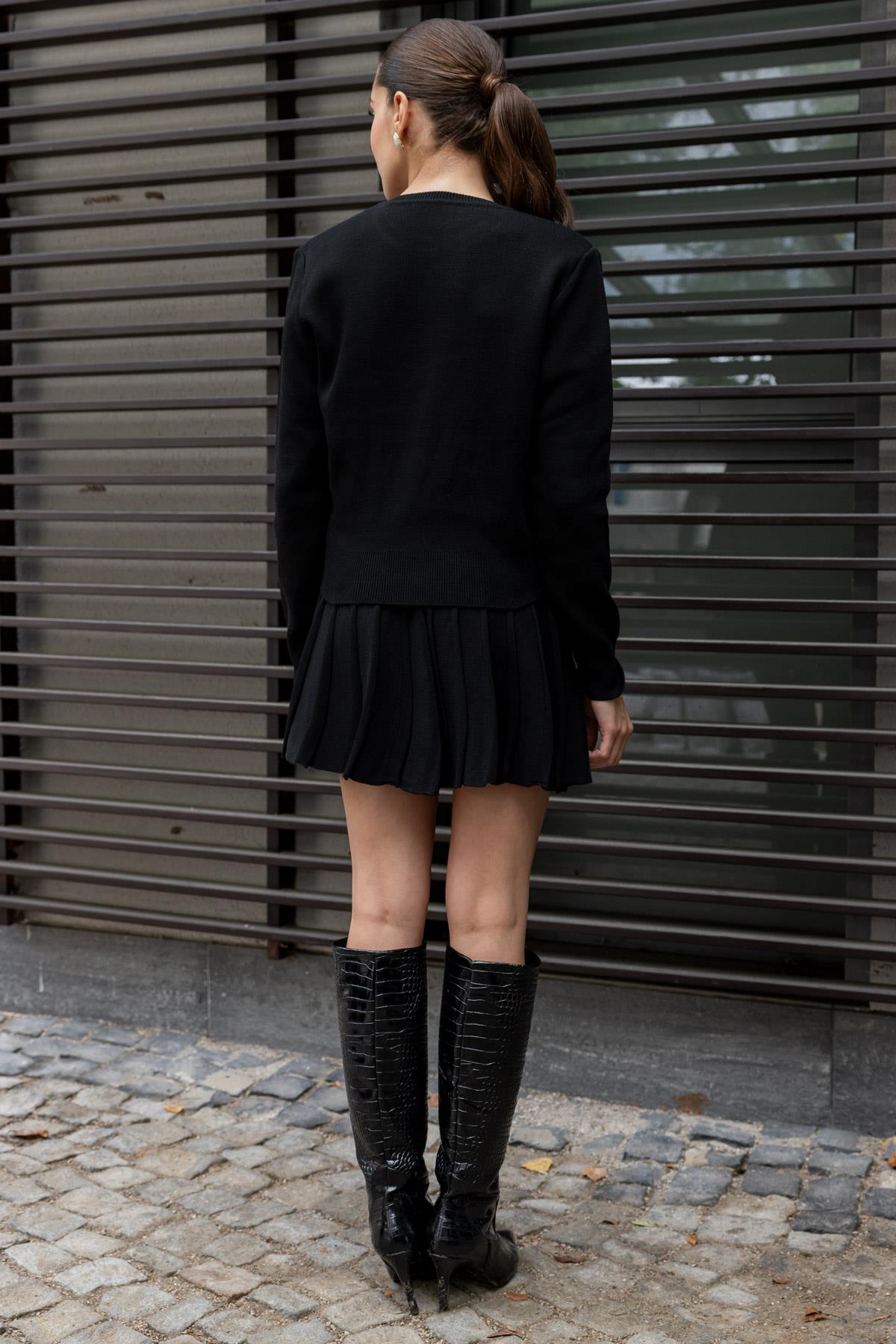 Skirted Knitwear Set - BLACK