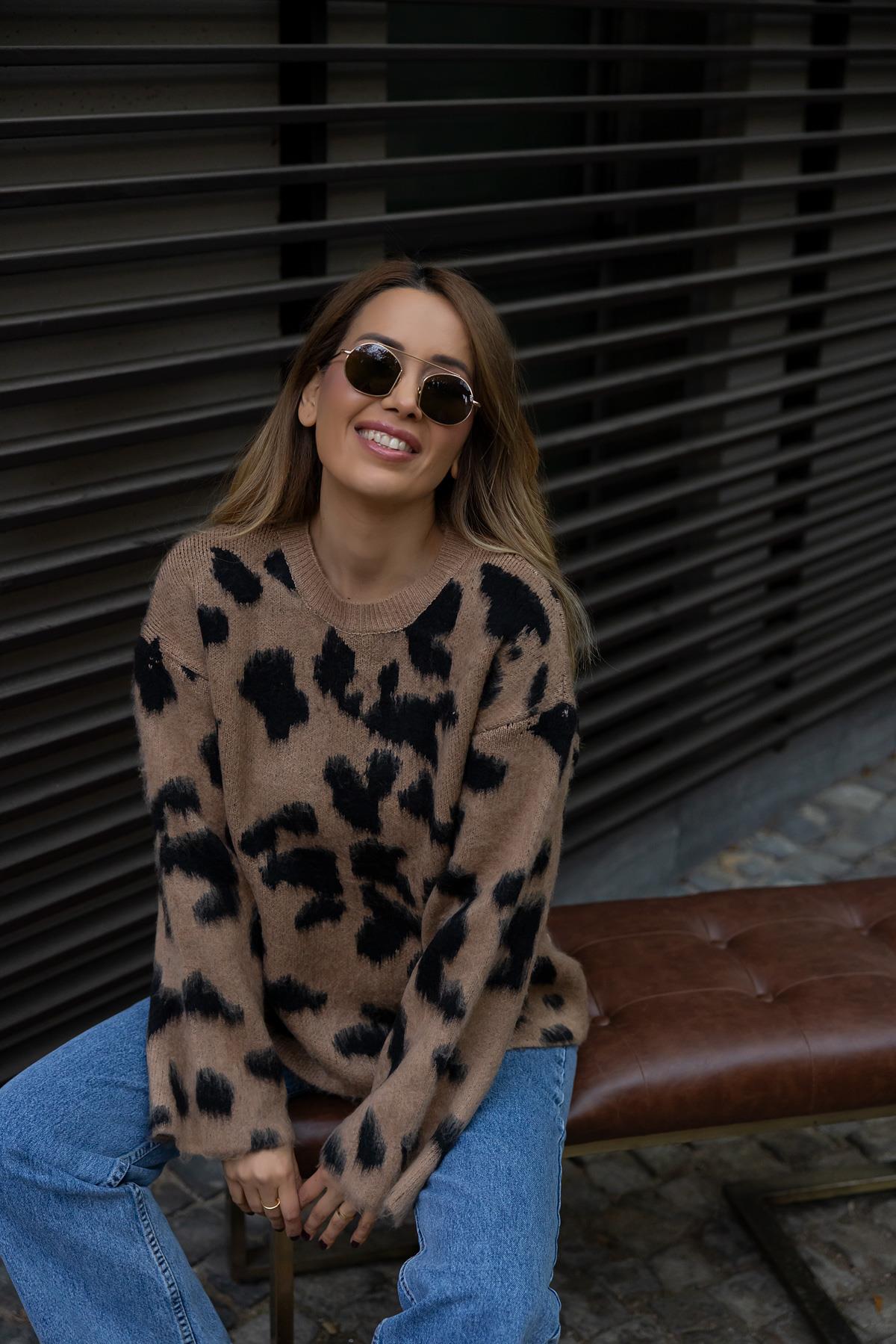 Oversize Leopard Sweater - TABA