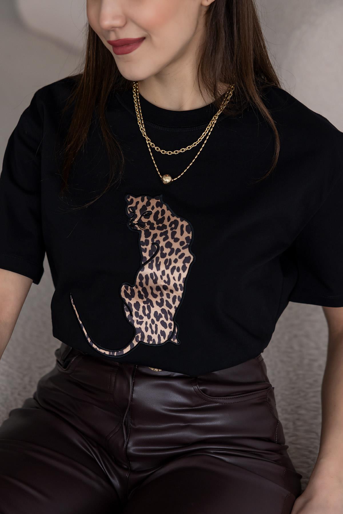 Leopard Print T-Shirt - BLACK