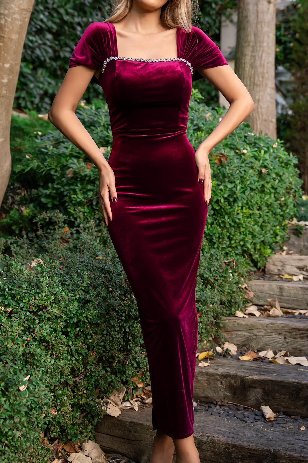 Velvet Evening Dress with Chest Stone - DAMSON