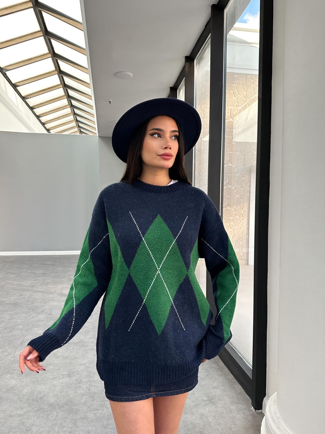 Navy Blue Green Diamond Patterned Sweater