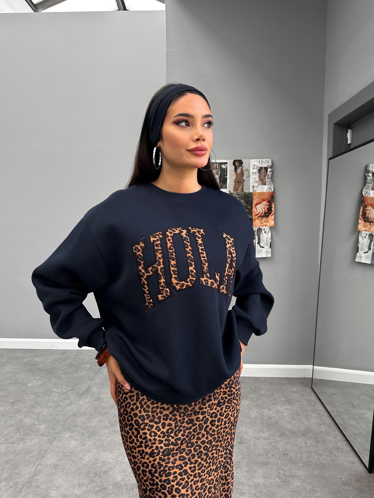 Three Thread Raised Hola Sweatshirt