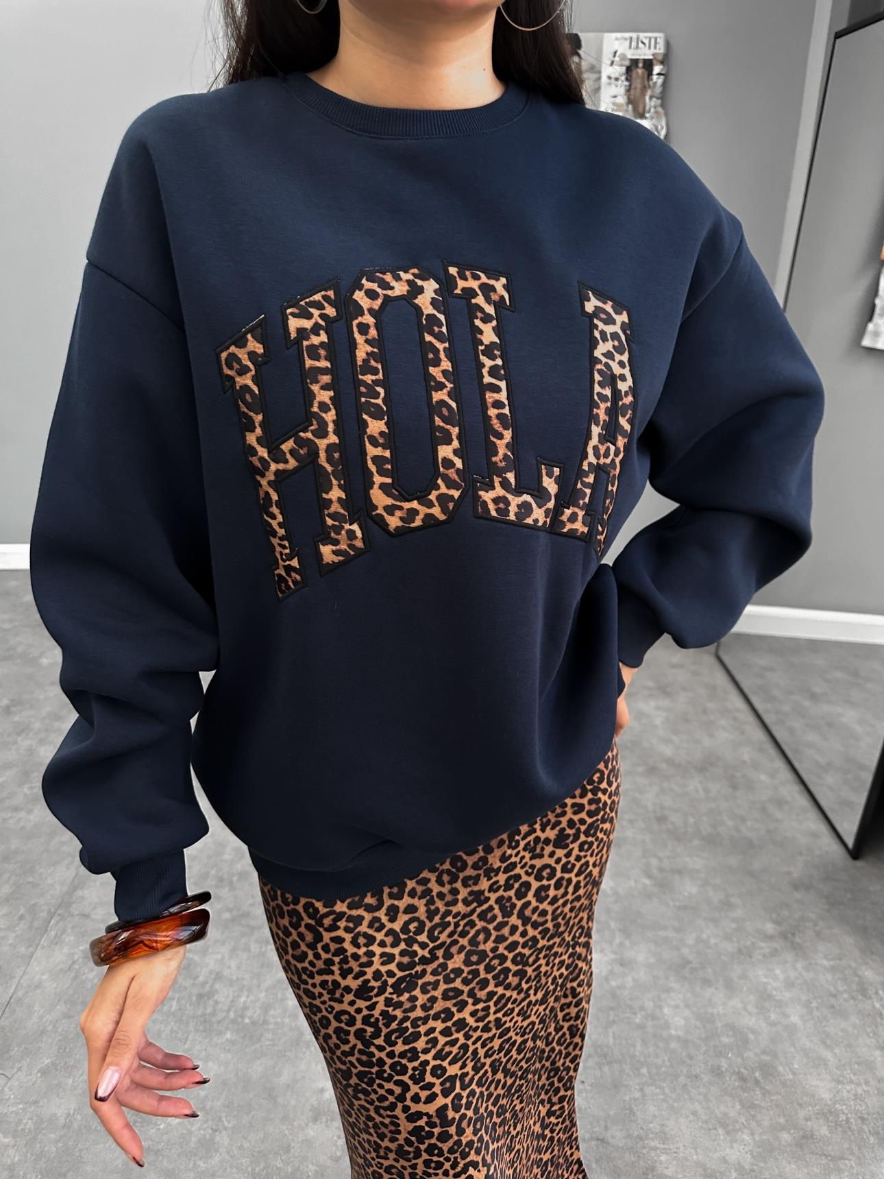 Three Thread Raised Hola Sweatshirt