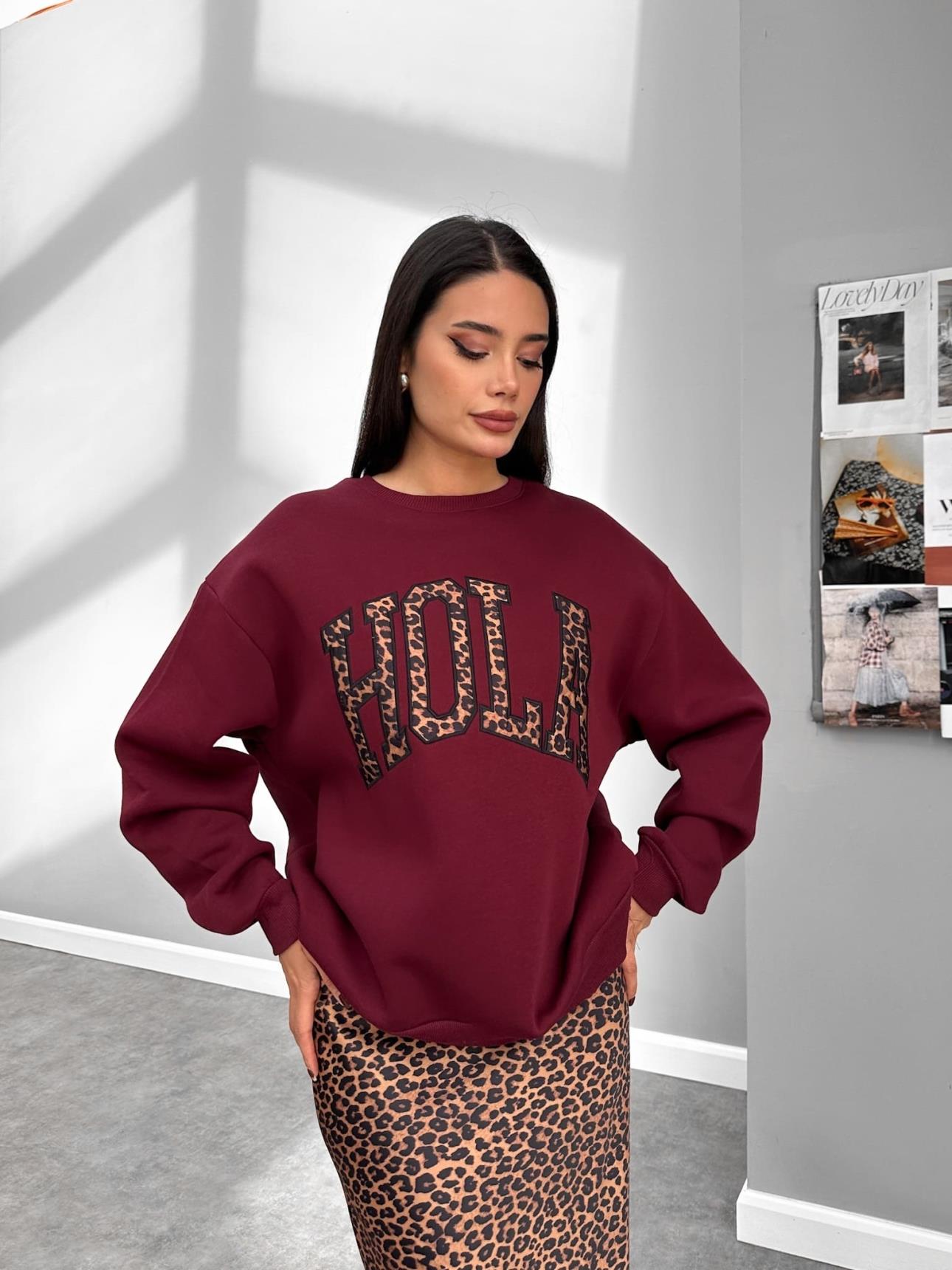 Three Thread Raised Hola Sweatshirt