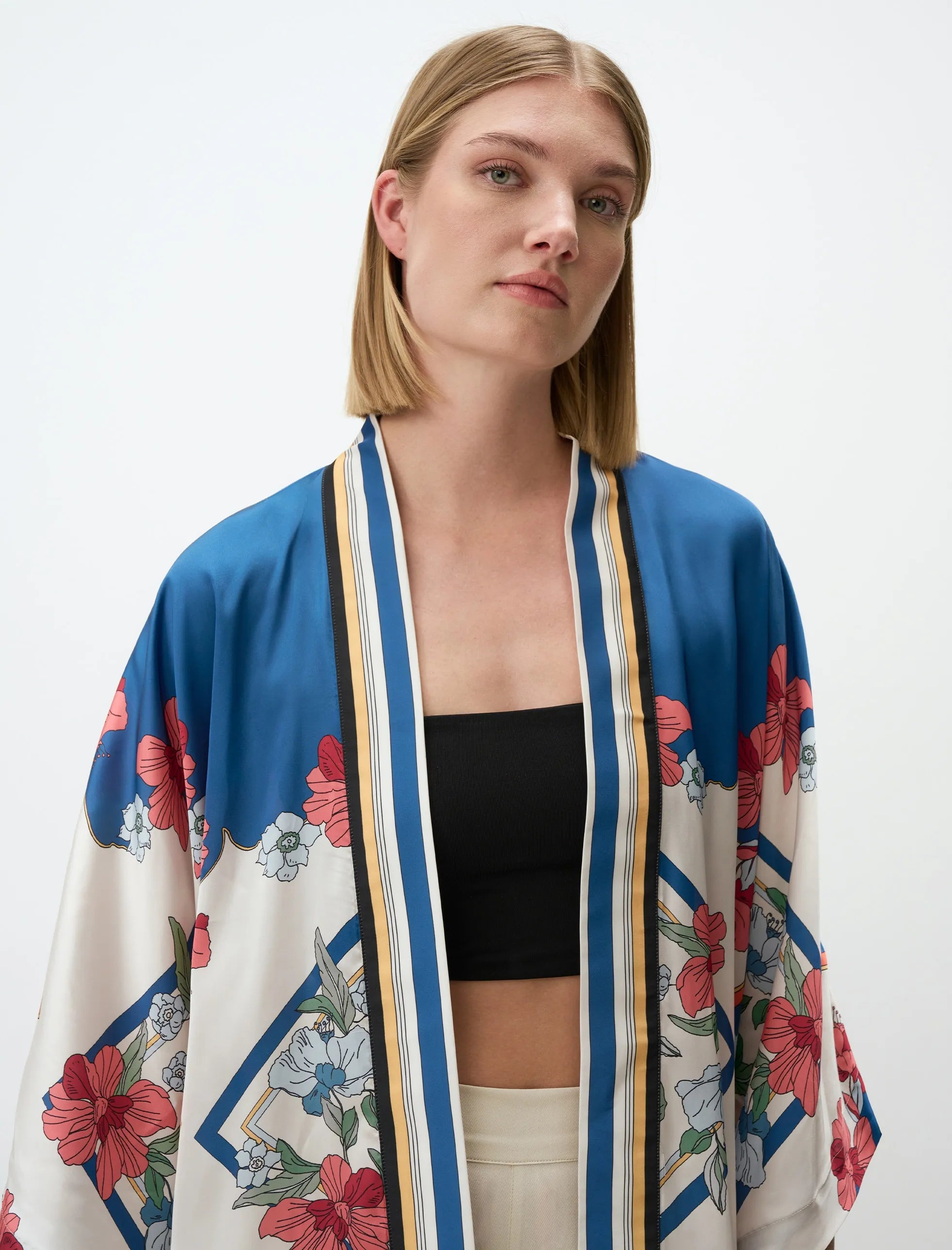 Three Quarter Sleeve Floral Patterned Satin Kimono