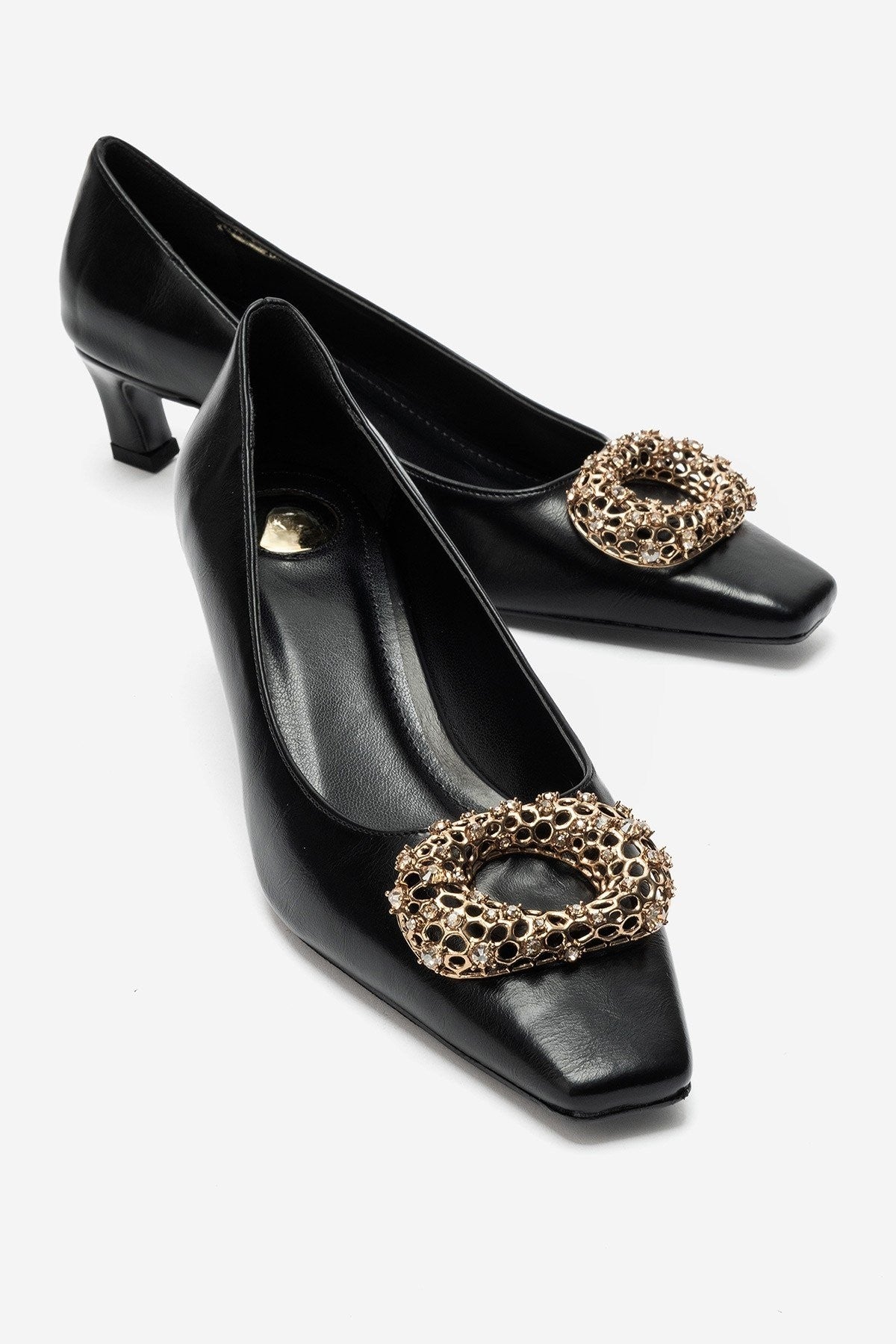 Marte – Black Buckle Detail Low-Heel Shoes