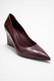 PUERA Women's Burgundy Print Pointed Toe Wedge Heel Shoes