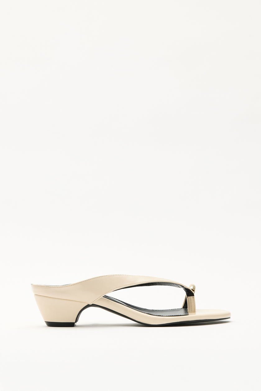 Oval Accessory Detail Toe-Post Women's Heeled Sandals