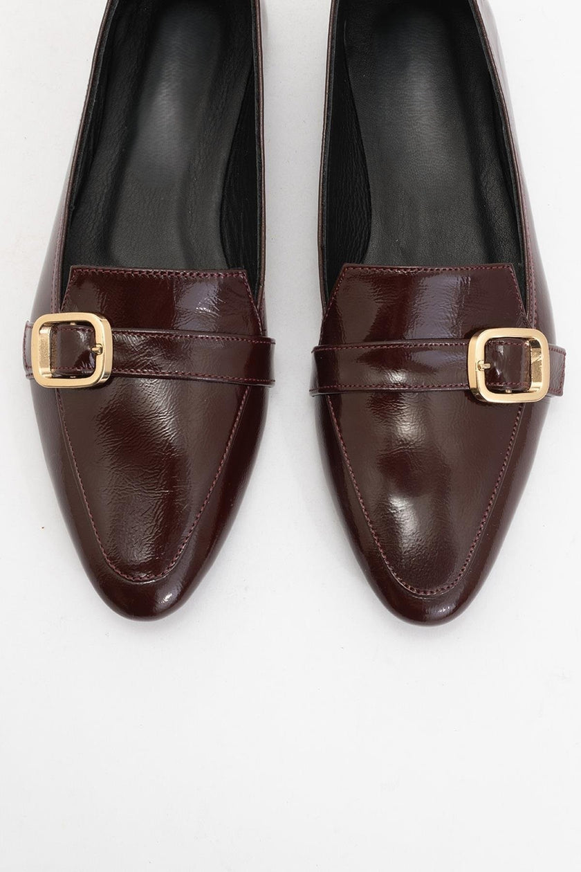 ZARINA Women's Bordo Patent Leather Ballerina Shoes with Gold Buckle