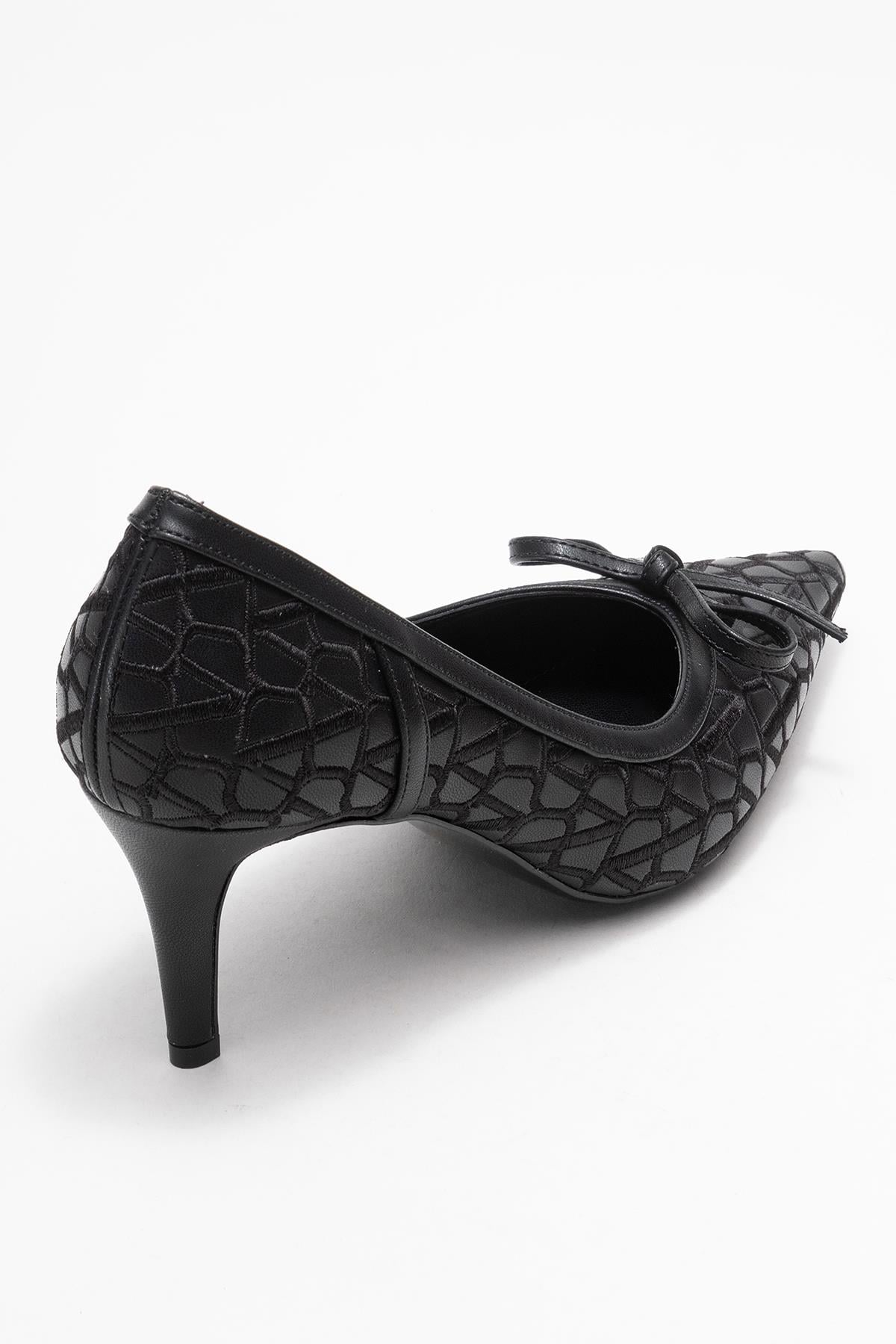 CAMDEN Black Patterned Bow Detail Women’s Heeled Shoes