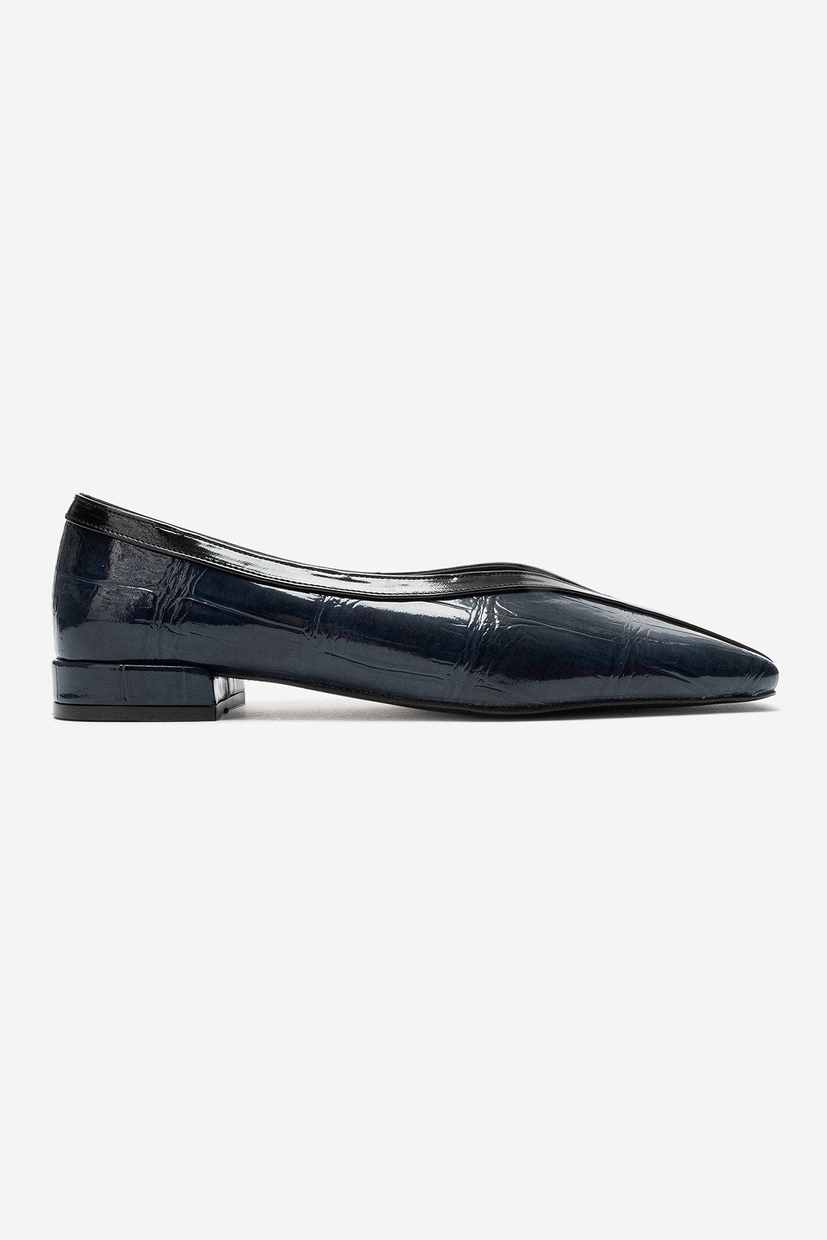 Helene – Navy Printed Babet Flats