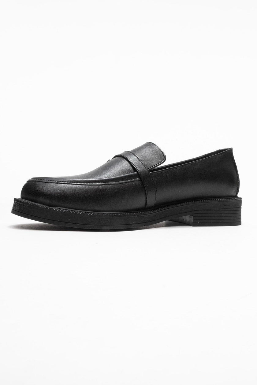 GALEA Black Leather Buckled Genuine Leather Women's Loafers