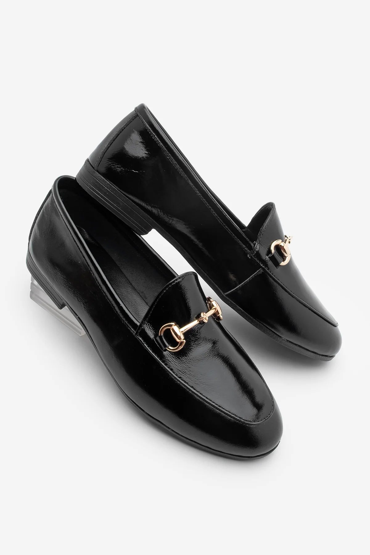 Women's Genuine Leather Chain Loafer Shoes Tanle - Black Patent Leather