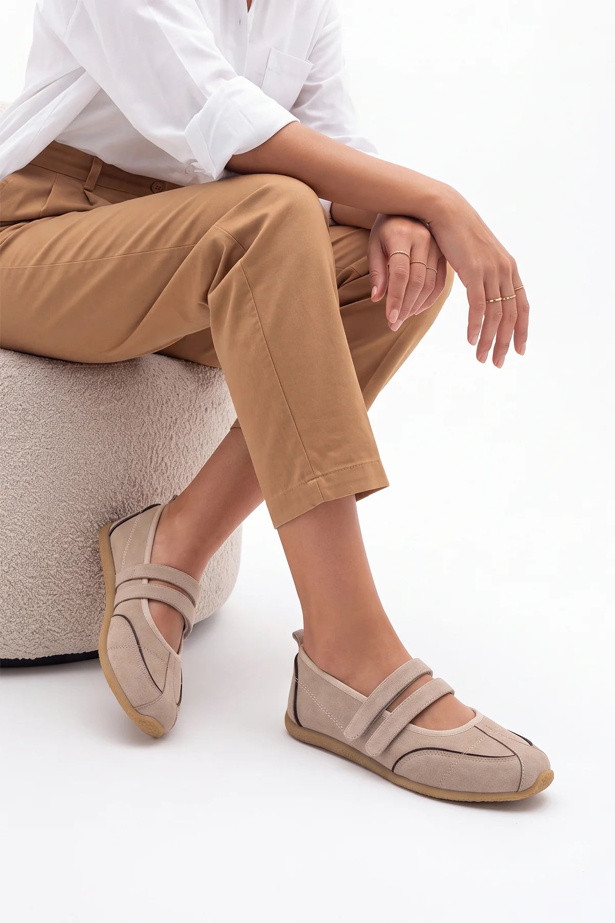 Meliro – Beige Suede Women’s Mary Jane Sneaker Flats