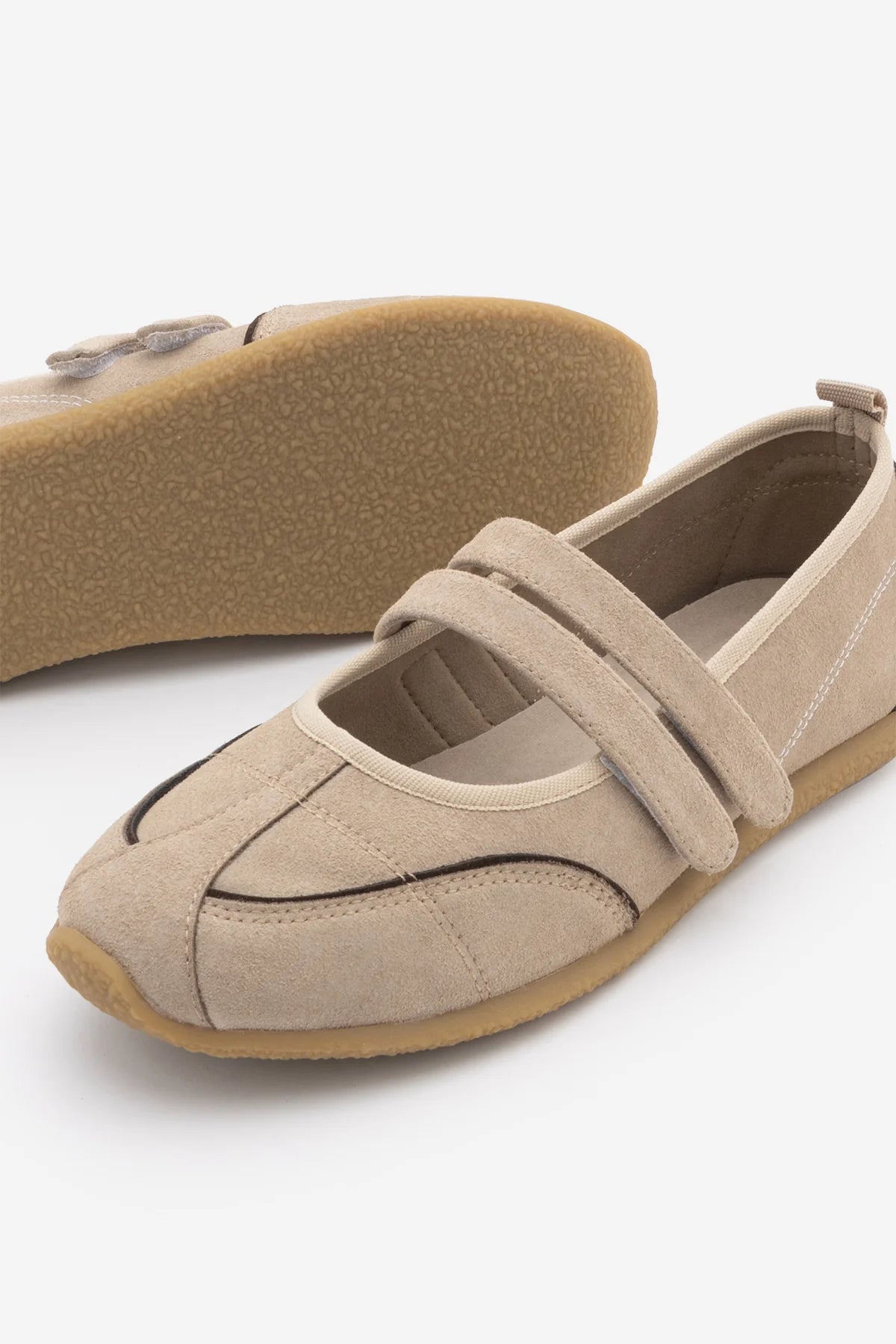 Meliro – Beige Suede Women’s Mary Jane Sneaker Flats