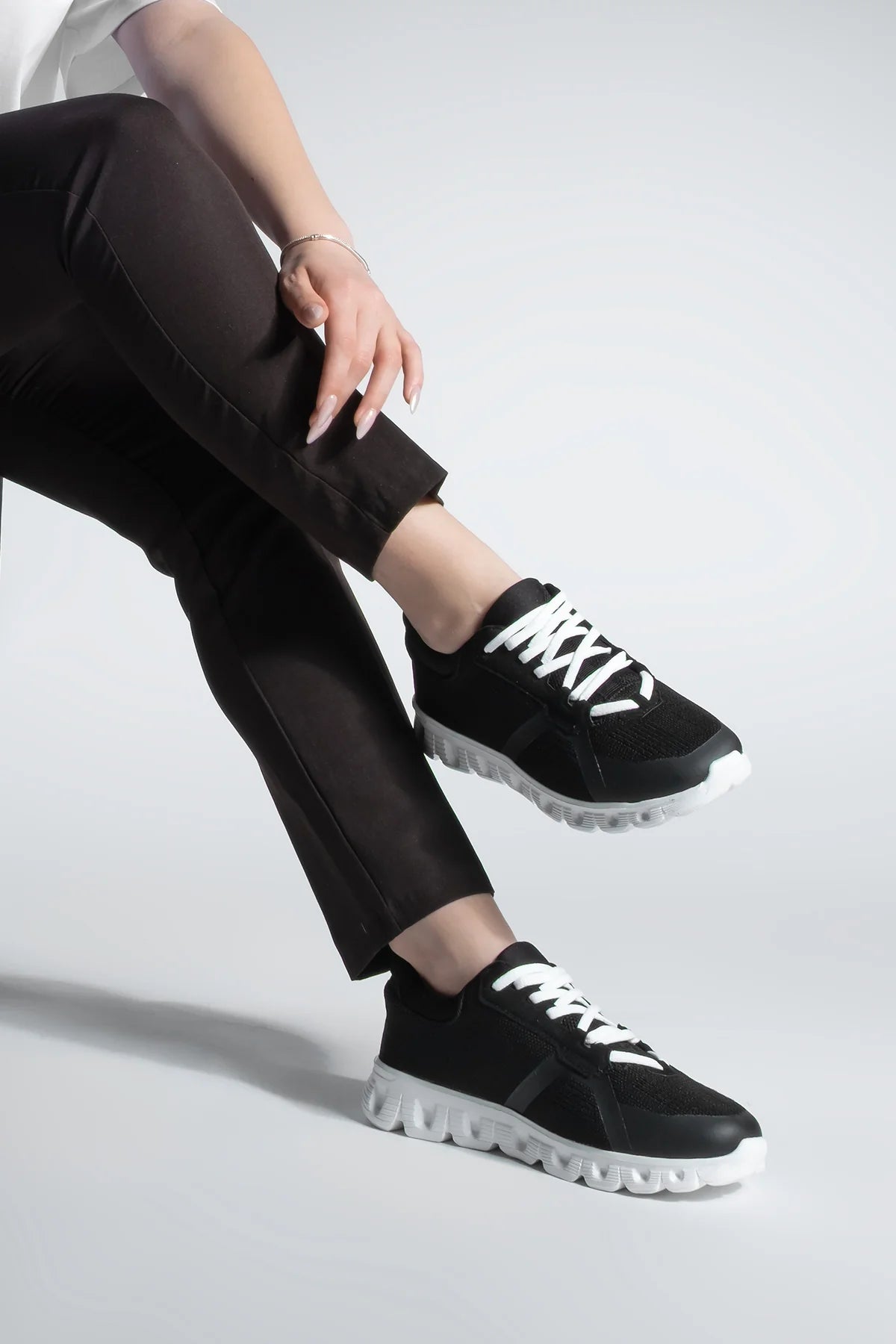Women's Sneaker Knitted Tricot Sports Shoes Fenlas - Black