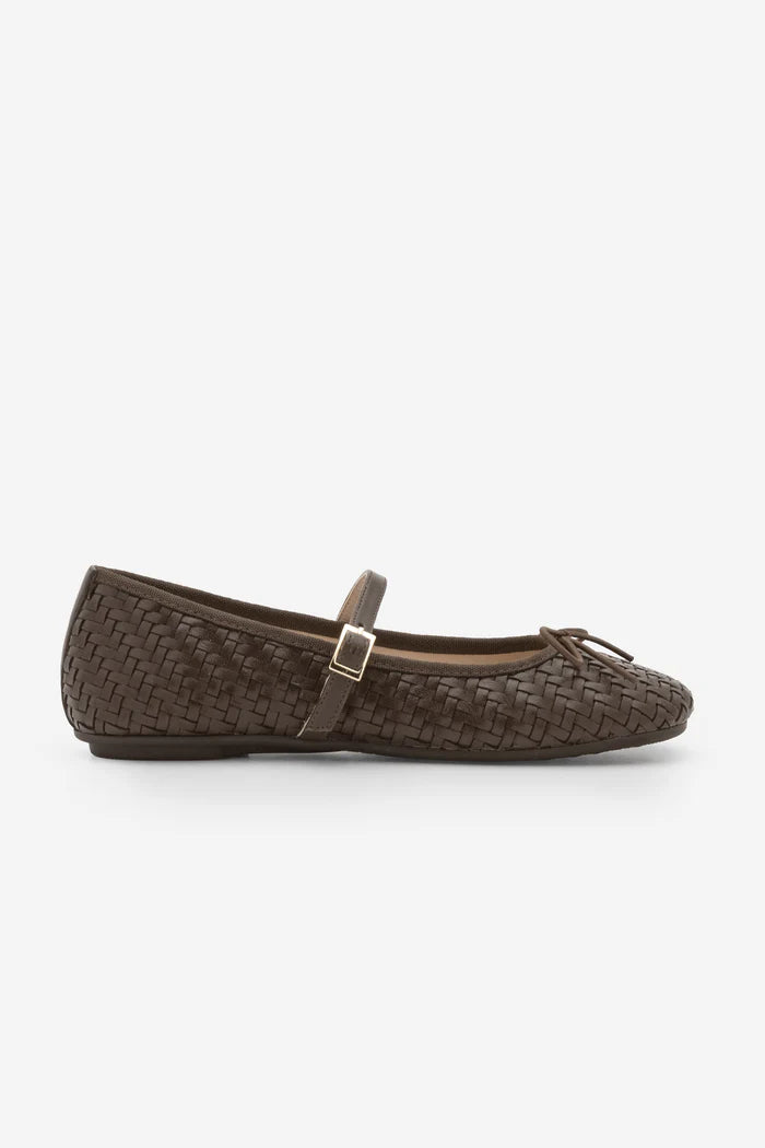 TEYRA Coffee Mary Jane Bow Detail Woven Pattern Square Toe Women’s Ballet Flats