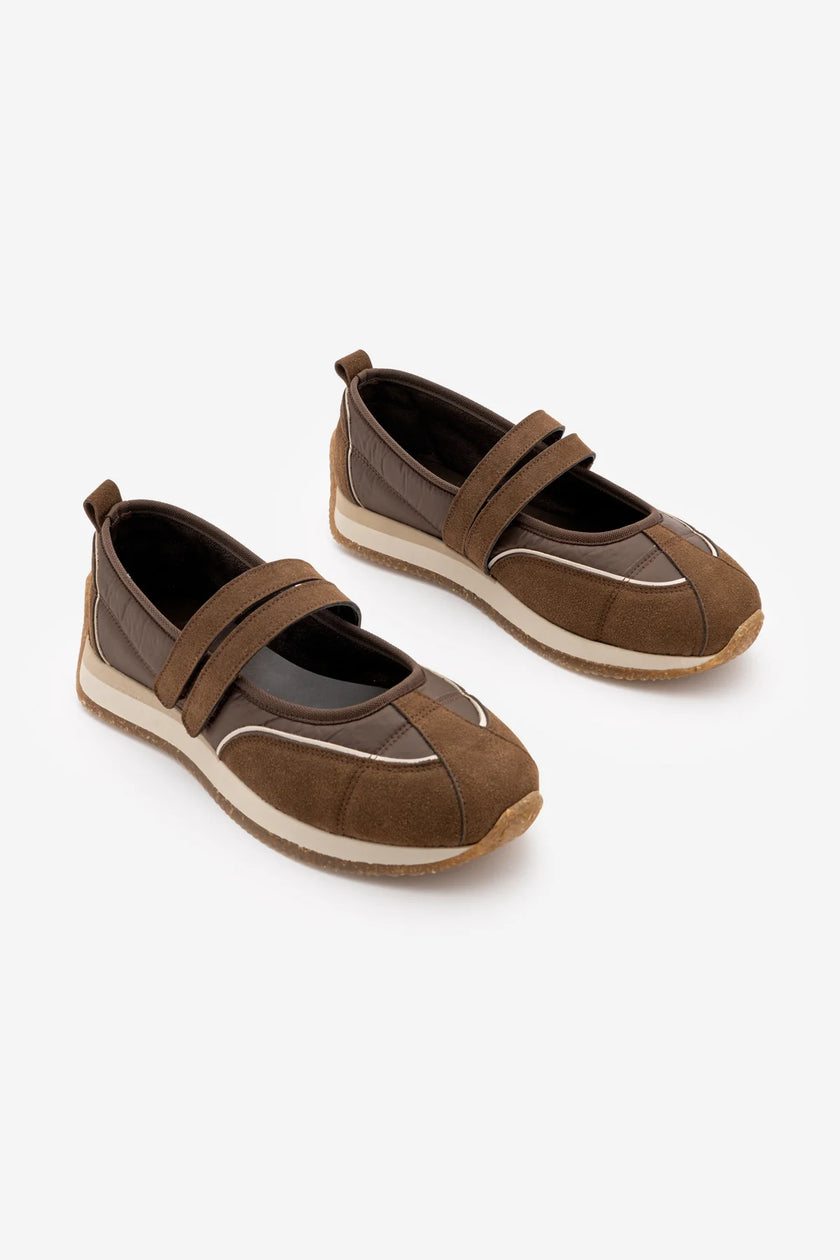 Hopato – Light Brown Suede Women’s Double-Strap Mary Jane Sneakers