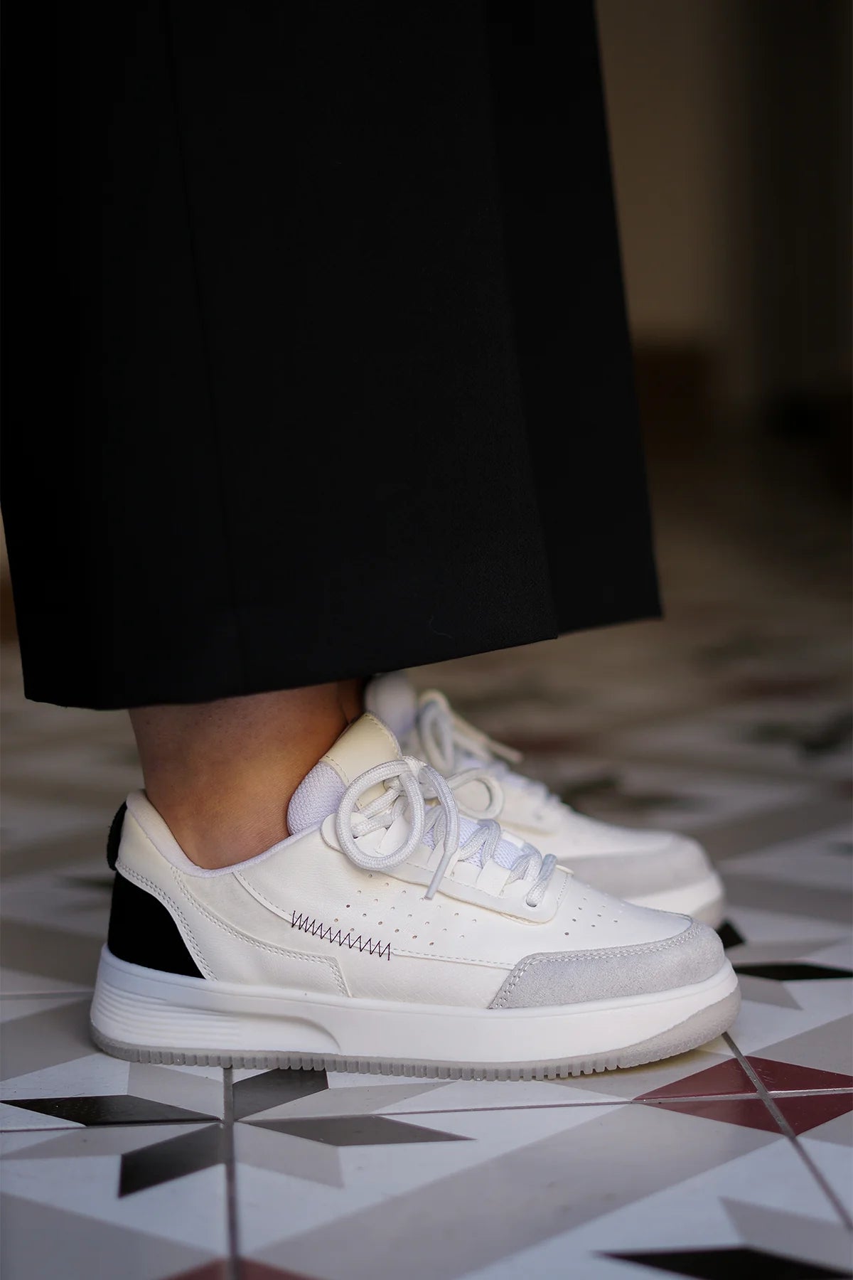 Women's Sneaker Sports Shoes Loske - Black