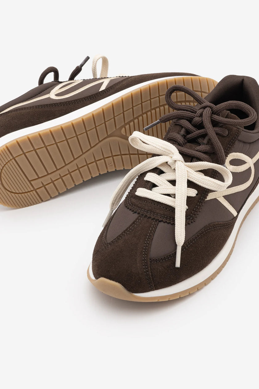 Rivos – Tobacco Brown Suede Lace-Up Casual Sneakers