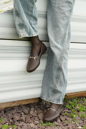 Women's Chain Loafer Shoes Tanle - BROWN