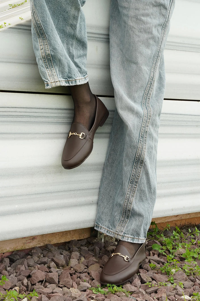 Women's Chain Loafer Shoes Tanle - BROWN