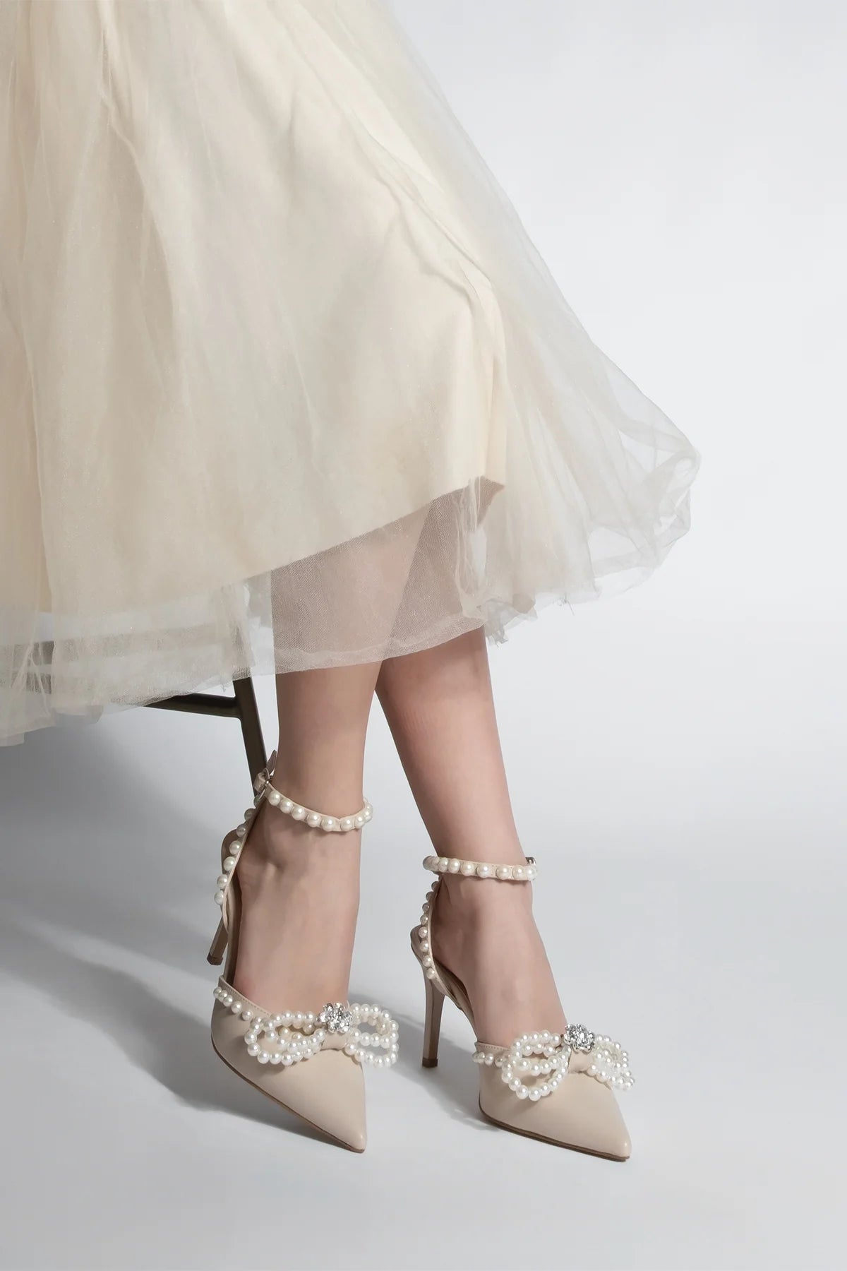 Women's Stiletto Pearl Stoned Heeled Shoes Robis - Beige