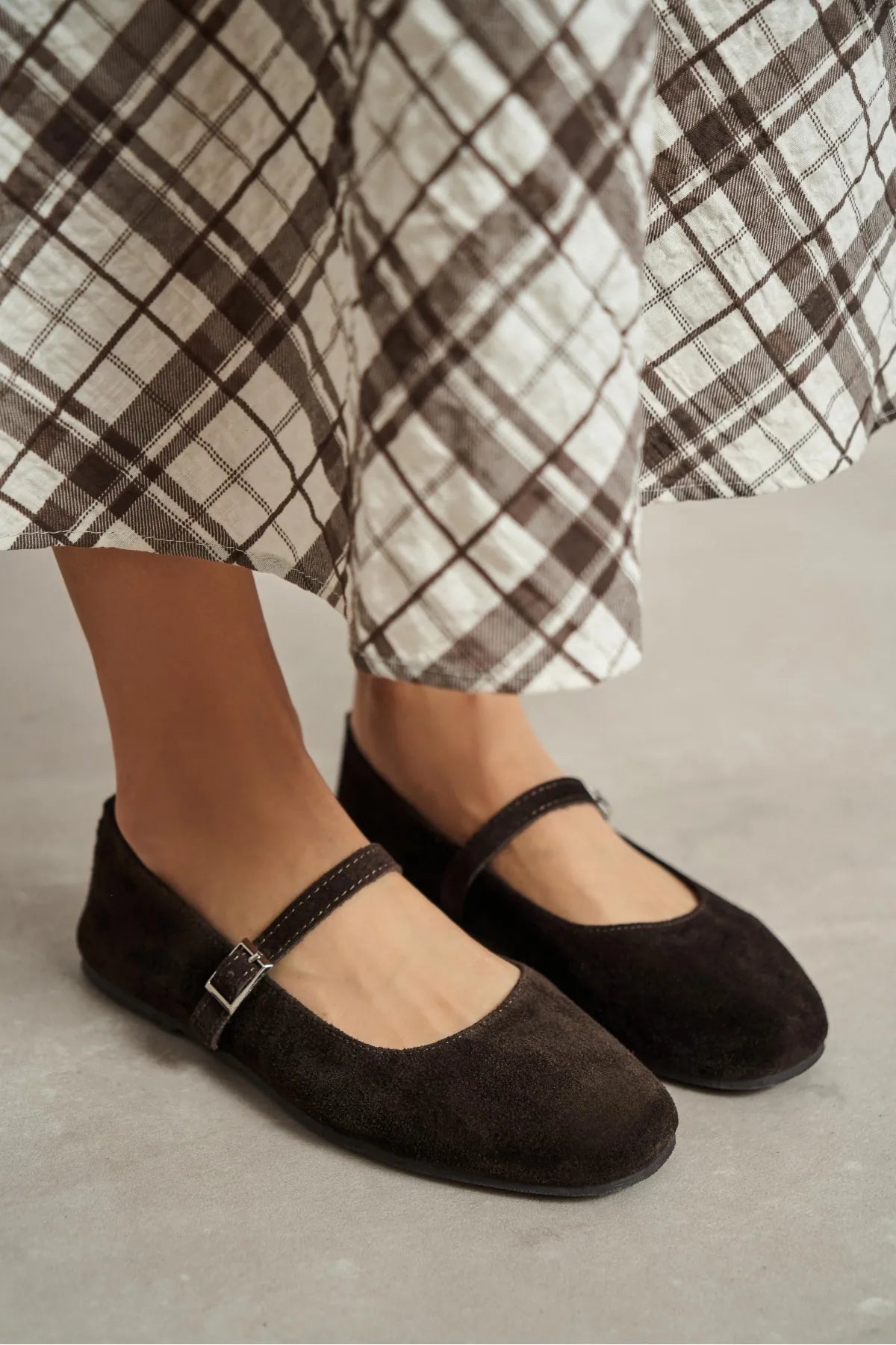 MONO Bitter Coffee Suede Genuine Leather Buckle Detail Women’s Ballet Flats | Ballet Flats | FOOTWEAR | Lebbse MONO Bitter Coffee Suede Genuine Leather Buckle Detail Women’s Ballet Flats | Ballet Flats | FOOTWEAR | Lebbse