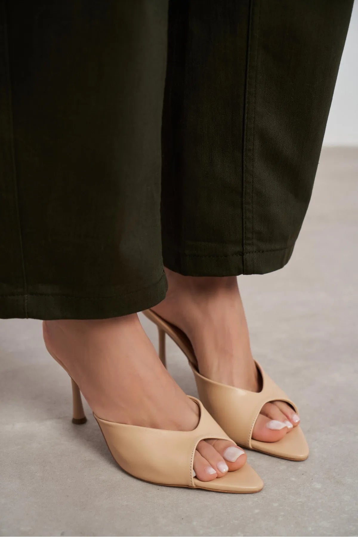RODI Nude Matte Pointed Toe Women’s Thin Heel Mule Sandals