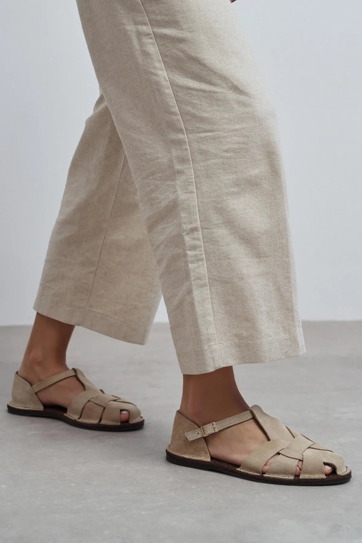 Beige Suede Leather Buckle Detail Women’s Flat Sandals | FOOTWEAR | SANDALET | Lebbse Beige Suede Leather Buckle Detail Women’s Flat Sandals | FOOTWEAR | SANDALET | Lebbse
