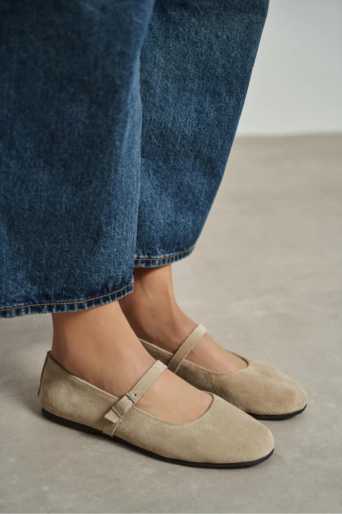 MONO Beige Genuine Leather Buckle Detail Women’s Ballet Flats