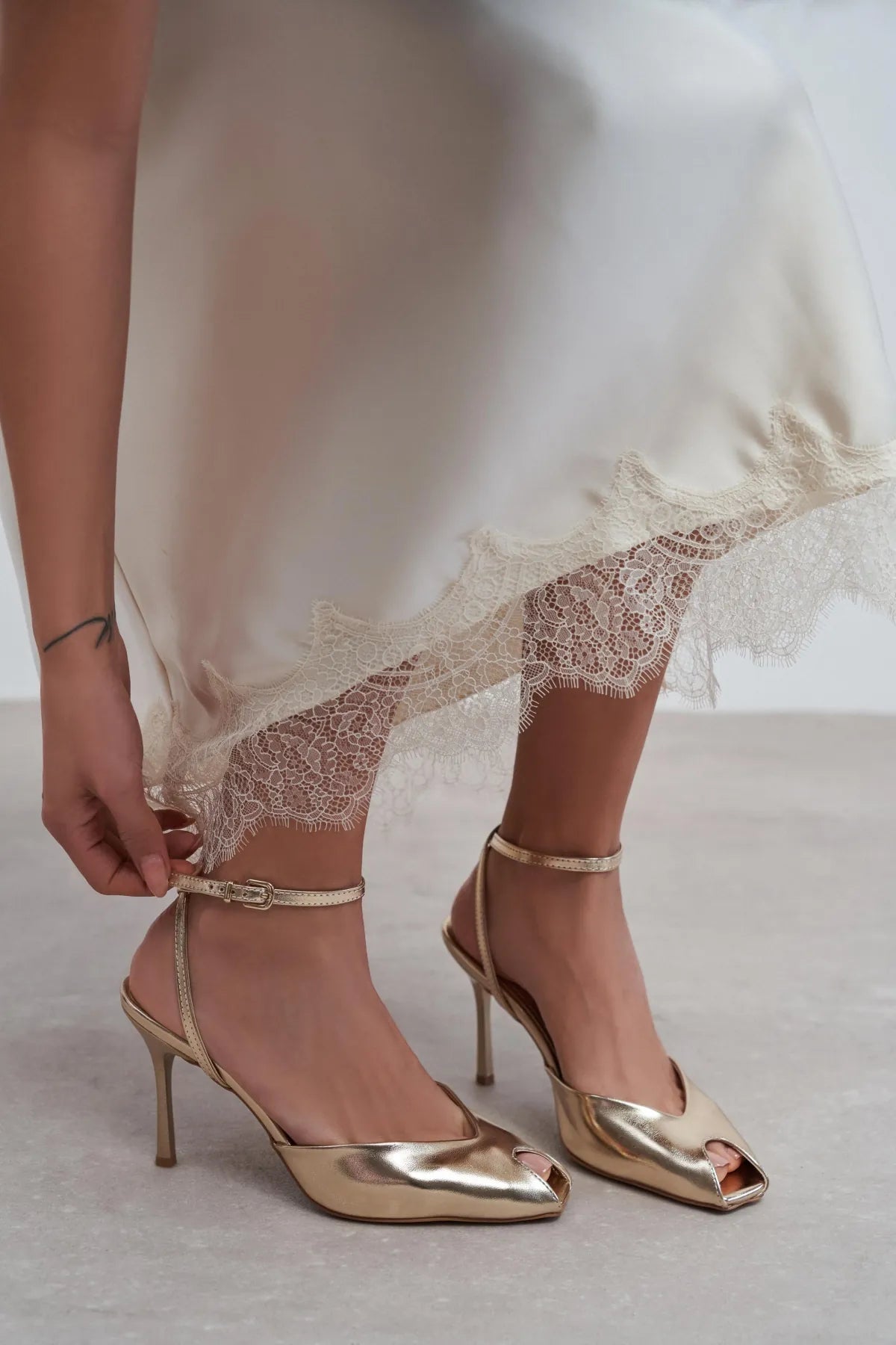 VELA Gold Rustic Open Toe Ankle Strap Women’s Heel Shoes