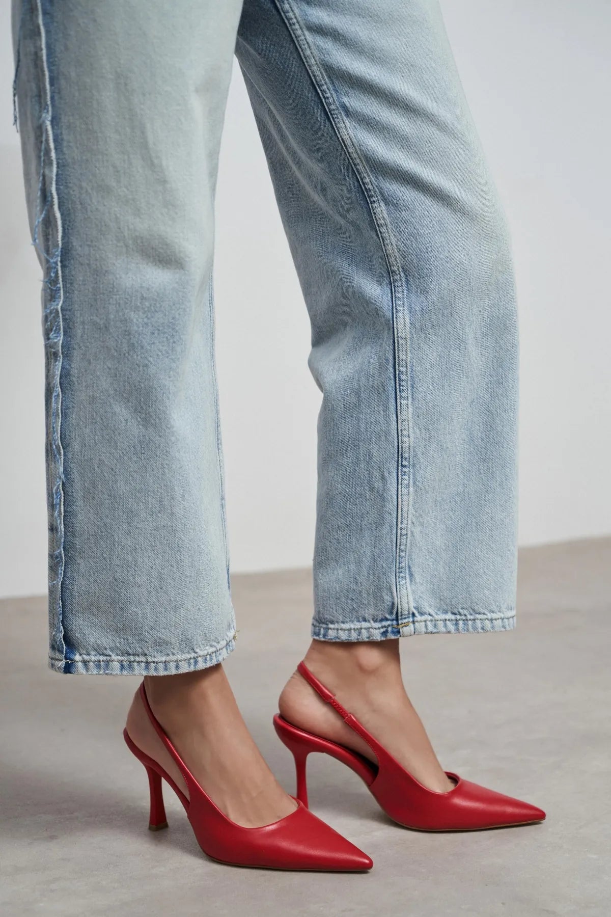 ELARA Red Matte Slingback V-Vamp Pointed Toe Women’s Heels | FOOTWEAR | Heels | Lebbse ELARA Red Matte Slingback V-Vamp Pointed Toe Women’s Heels | FOOTWEAR | Heels | Lebbse