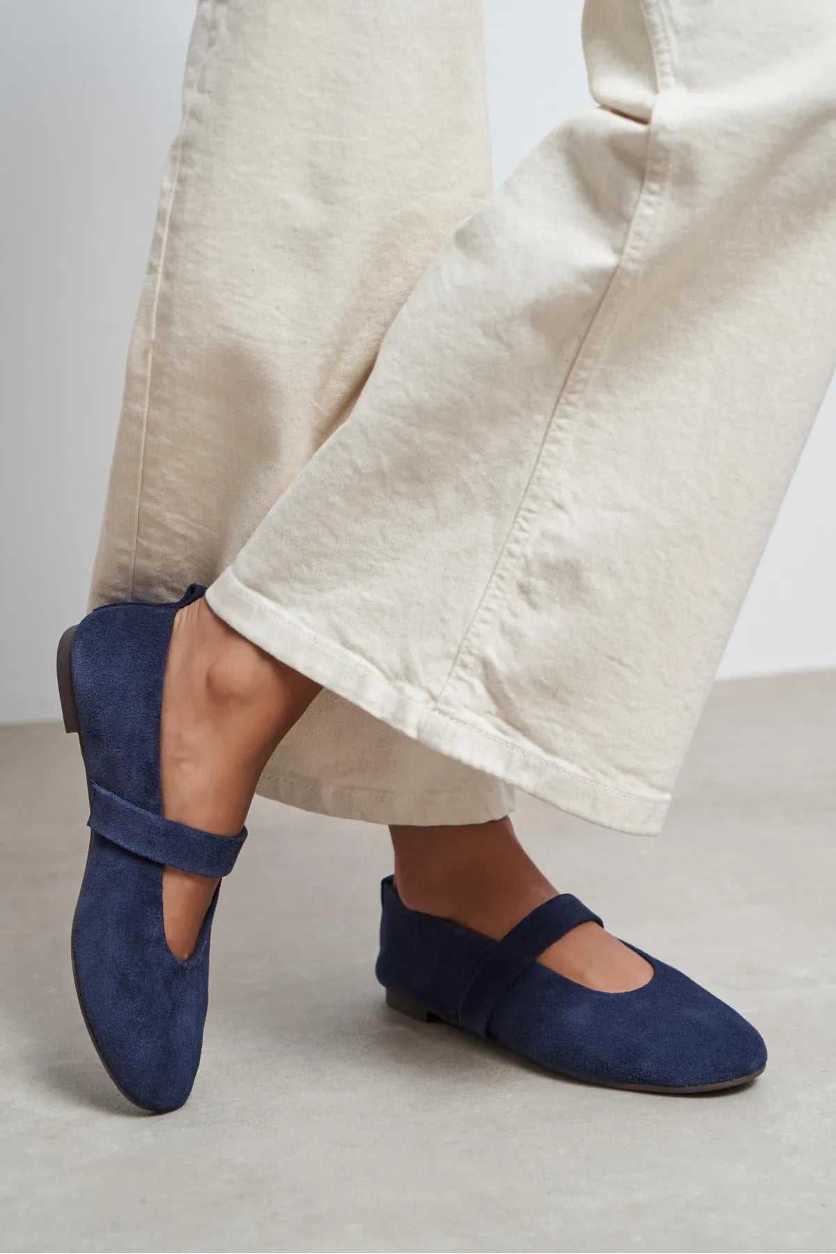 Tectum Navy Blue Suede Genuine Leather Medium-Band Flat Women's Ballet Flats