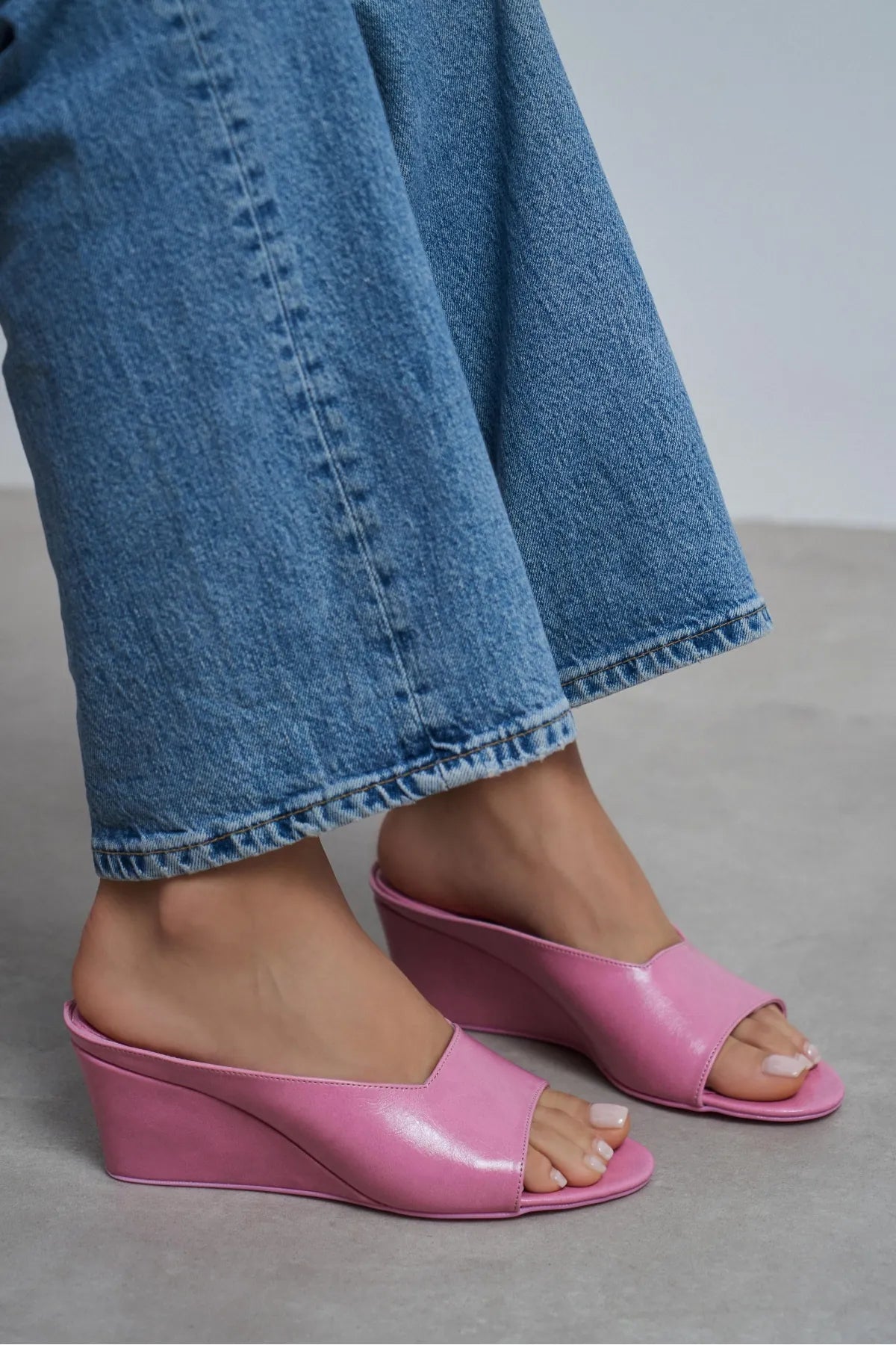 ALLISON Pink Rustic Wedge Heel Women’s Slipper's | FOOTWEAR | Slipper | Lebbse ALLISON Pink Rustic Wedge Heel Women’s Slipper's | FOOTWEAR | Slipper | Lebbse