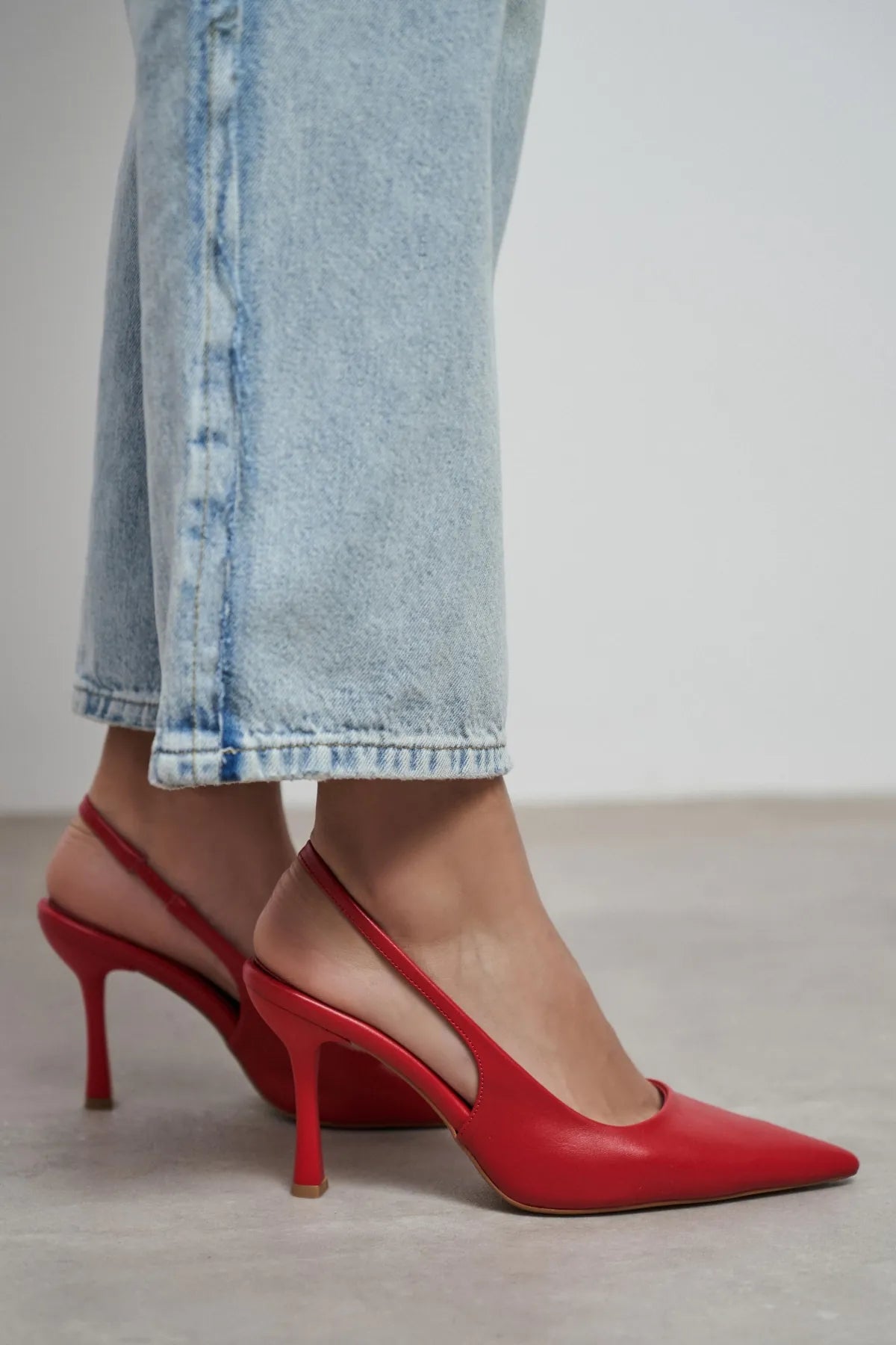 ELARA Red Matte Slingback V-Vamp Pointed Toe Women’s Heels | FOOTWEAR | Heels | Lebbse ELARA Red Matte Slingback V-Vamp Pointed Toe Women’s Heels | FOOTWEAR | Heels | Lebbse